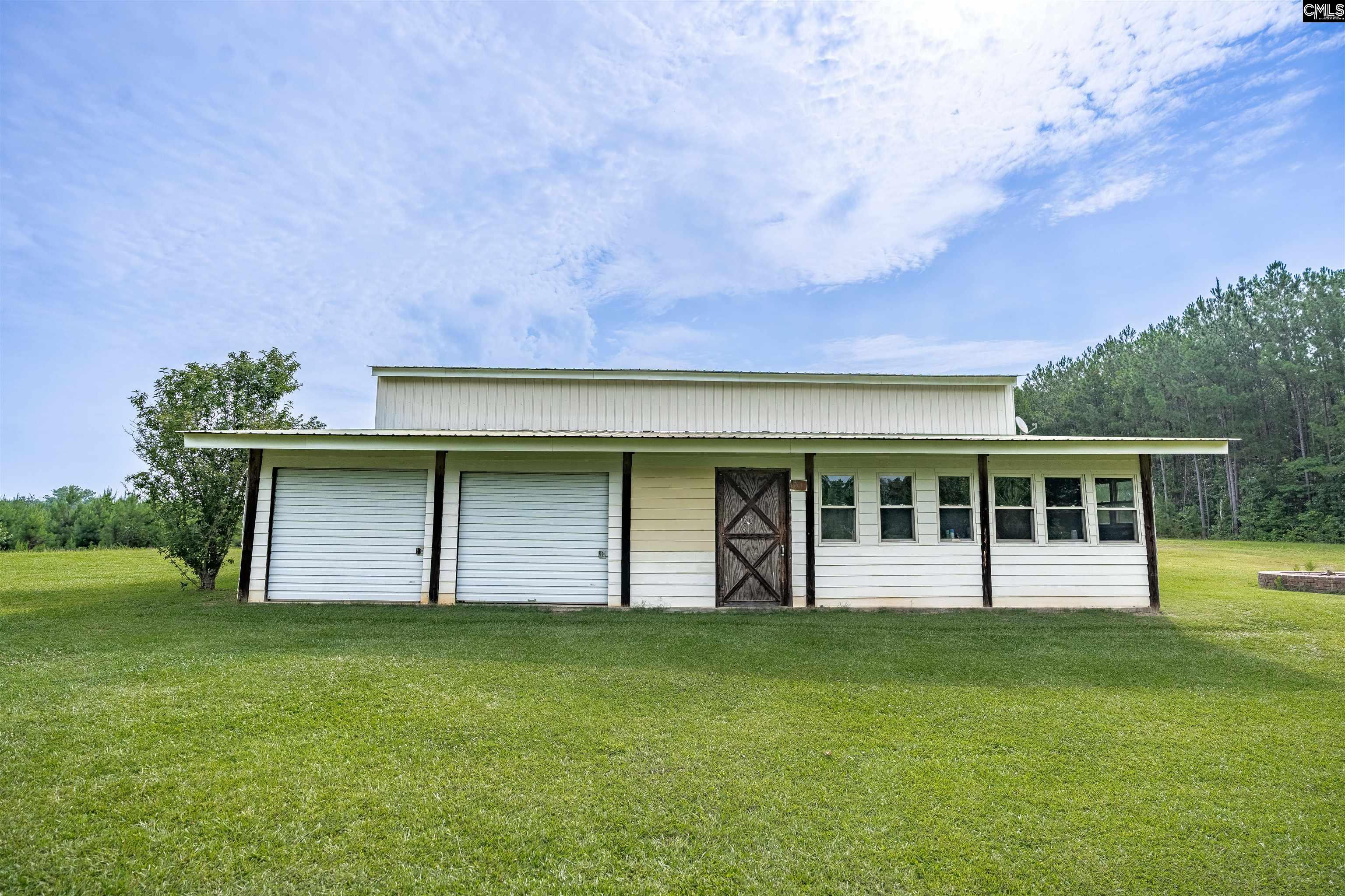 187 Peach Tree Street Ward, SC 29166