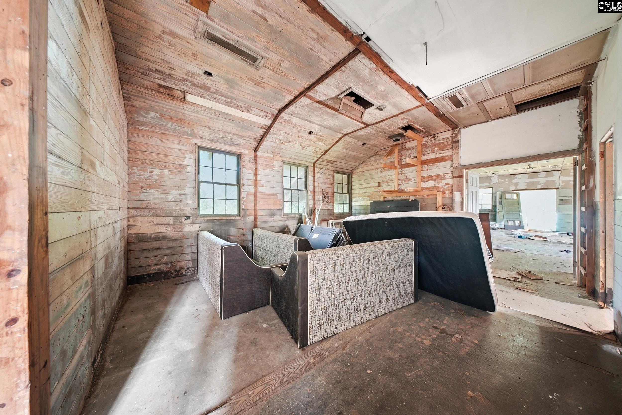 421 S Wheeler Avenue Prosperity, SC 29127