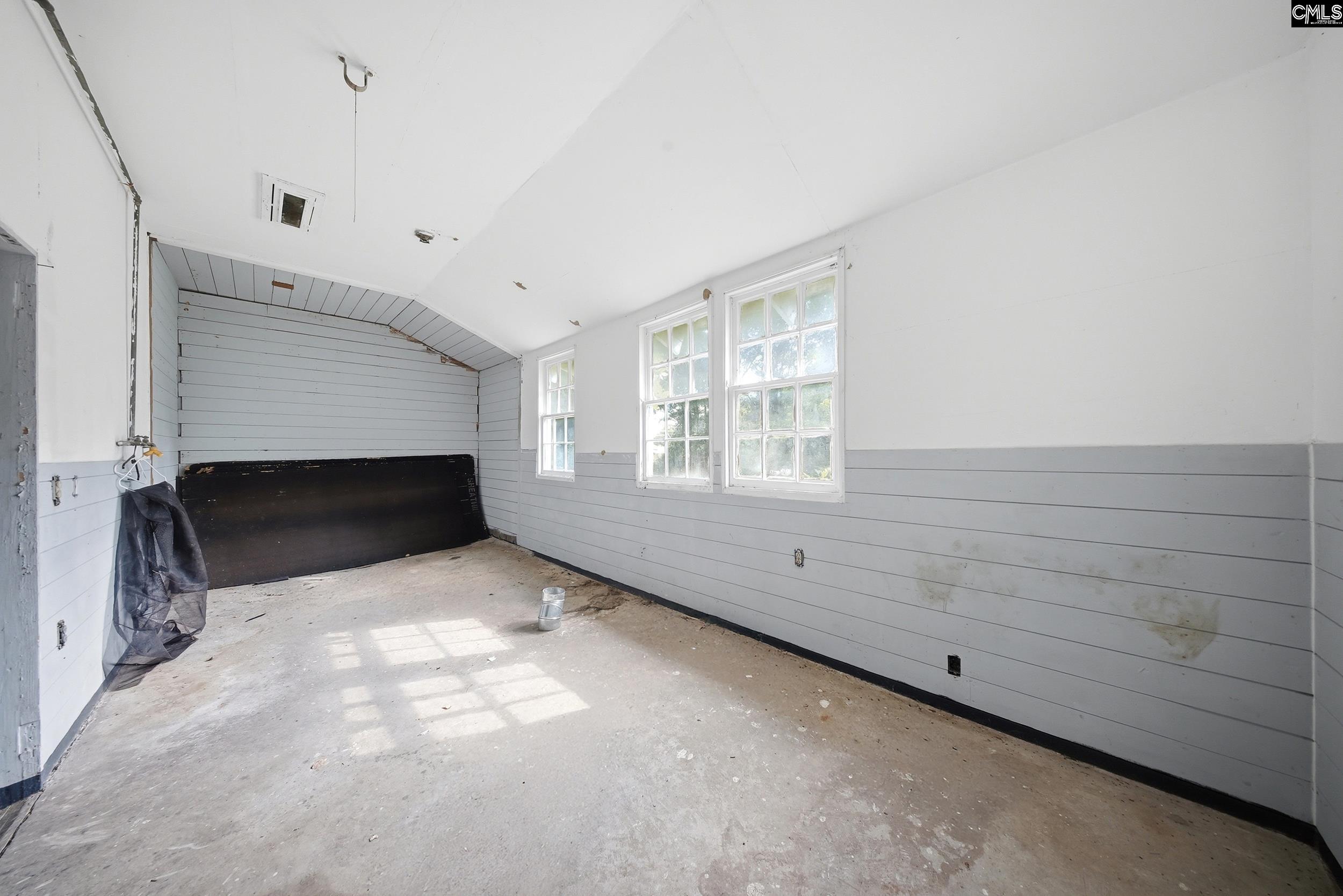 421 S Wheeler Avenue Prosperity, SC 29127