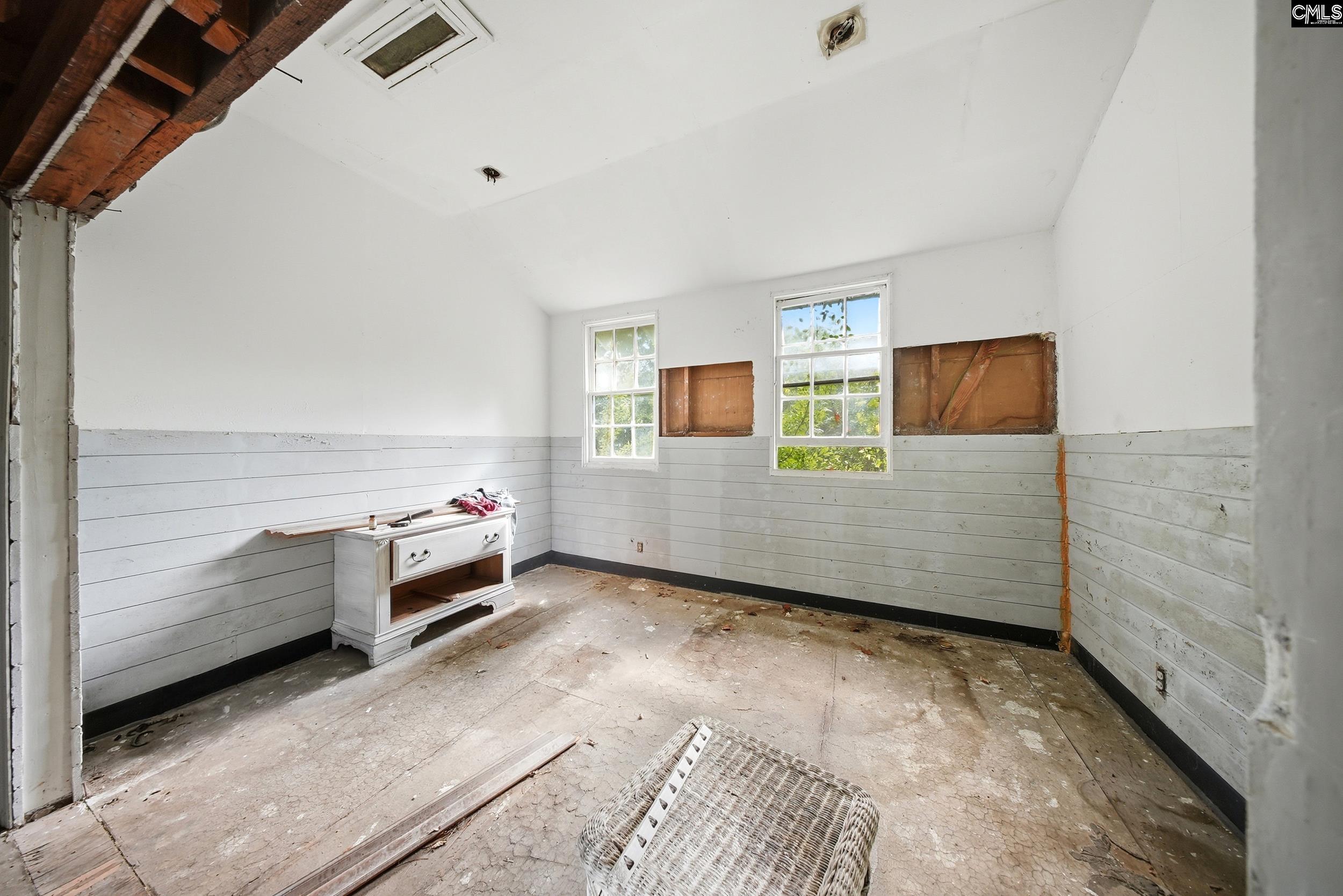 421 S Wheeler Avenue Prosperity, SC 29127
