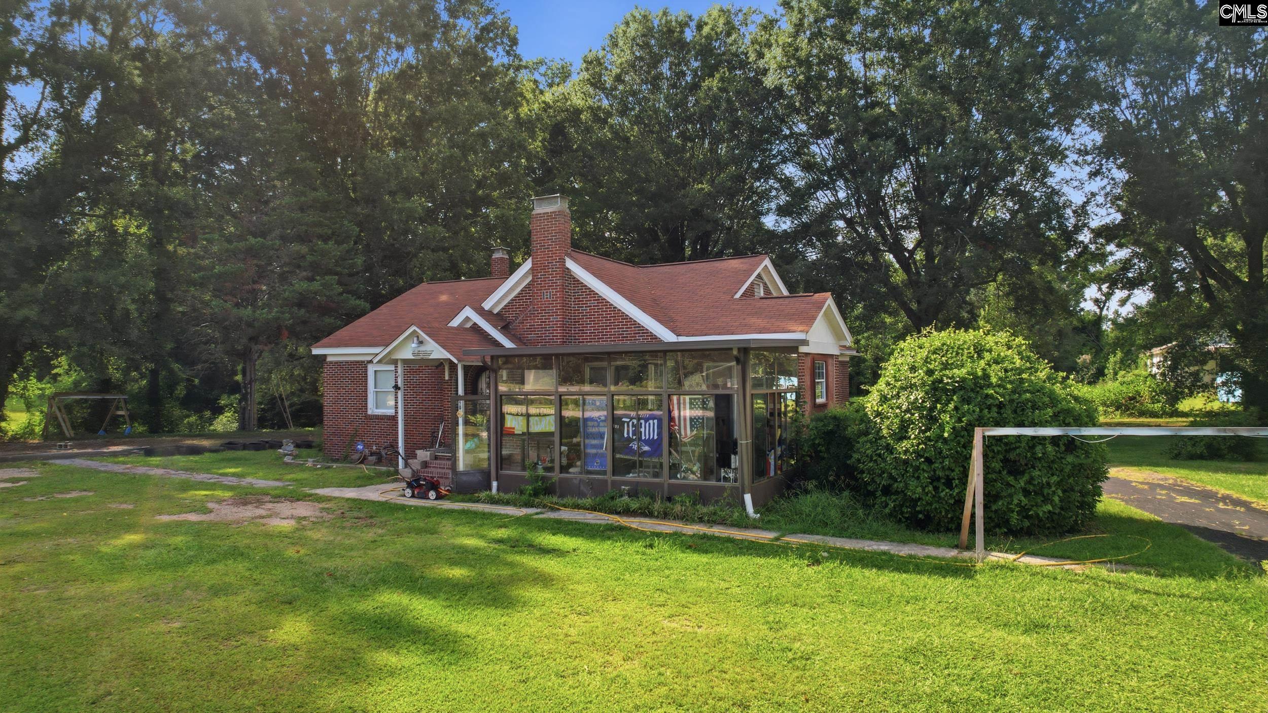 421 S Wheeler Avenue Prosperity, SC 29127