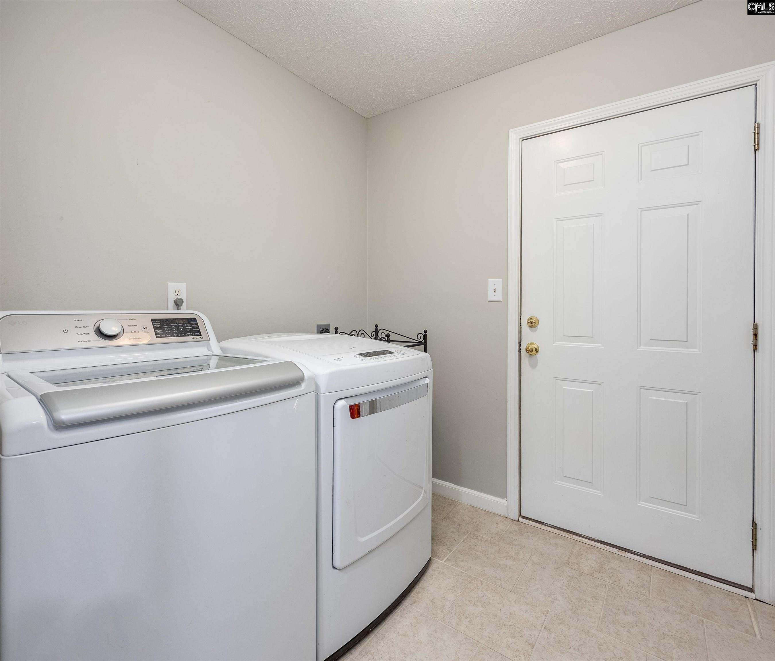 229 Red Barn Road Lexington, SC 29072