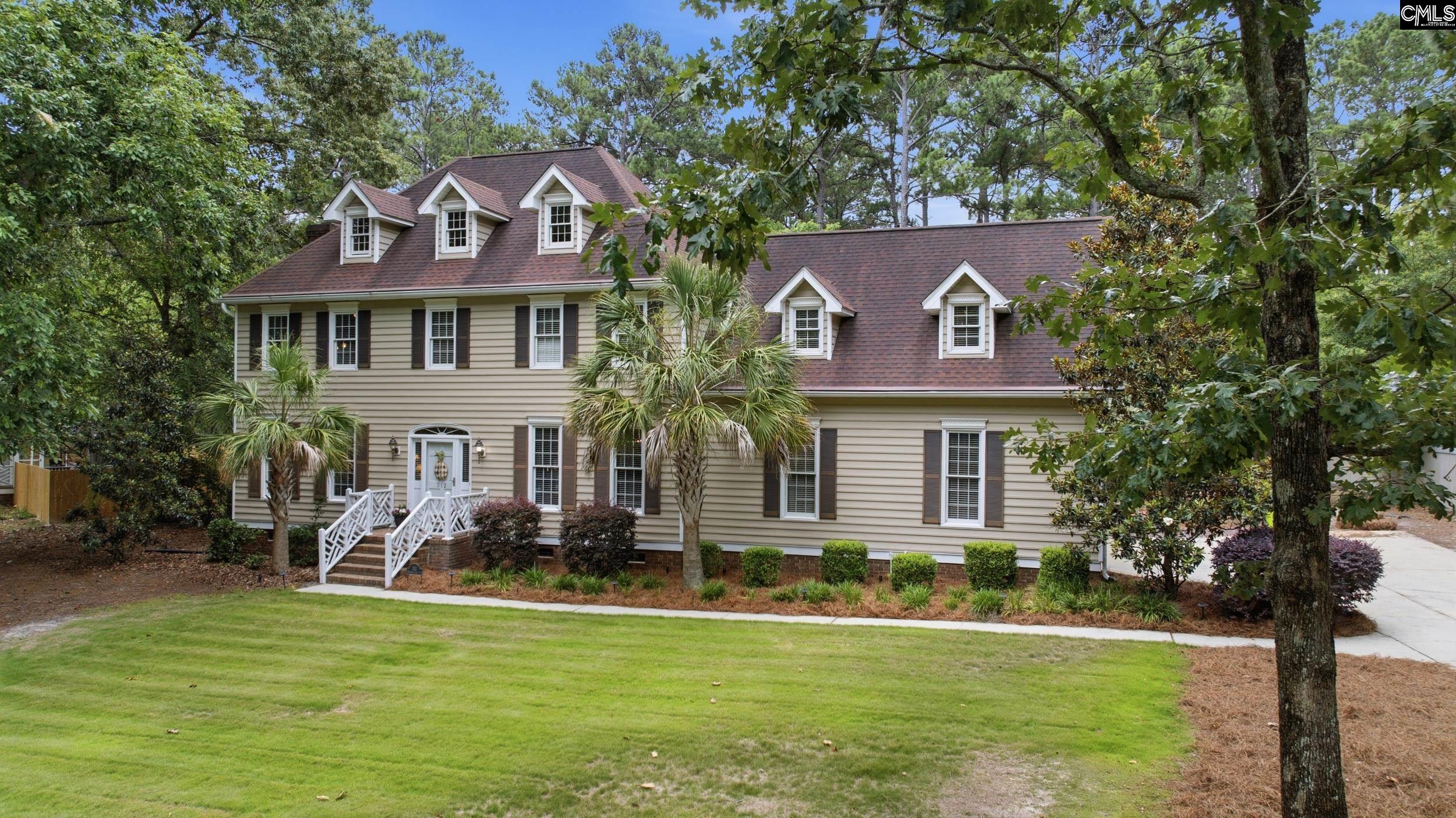 312 Columbia Club Drive E