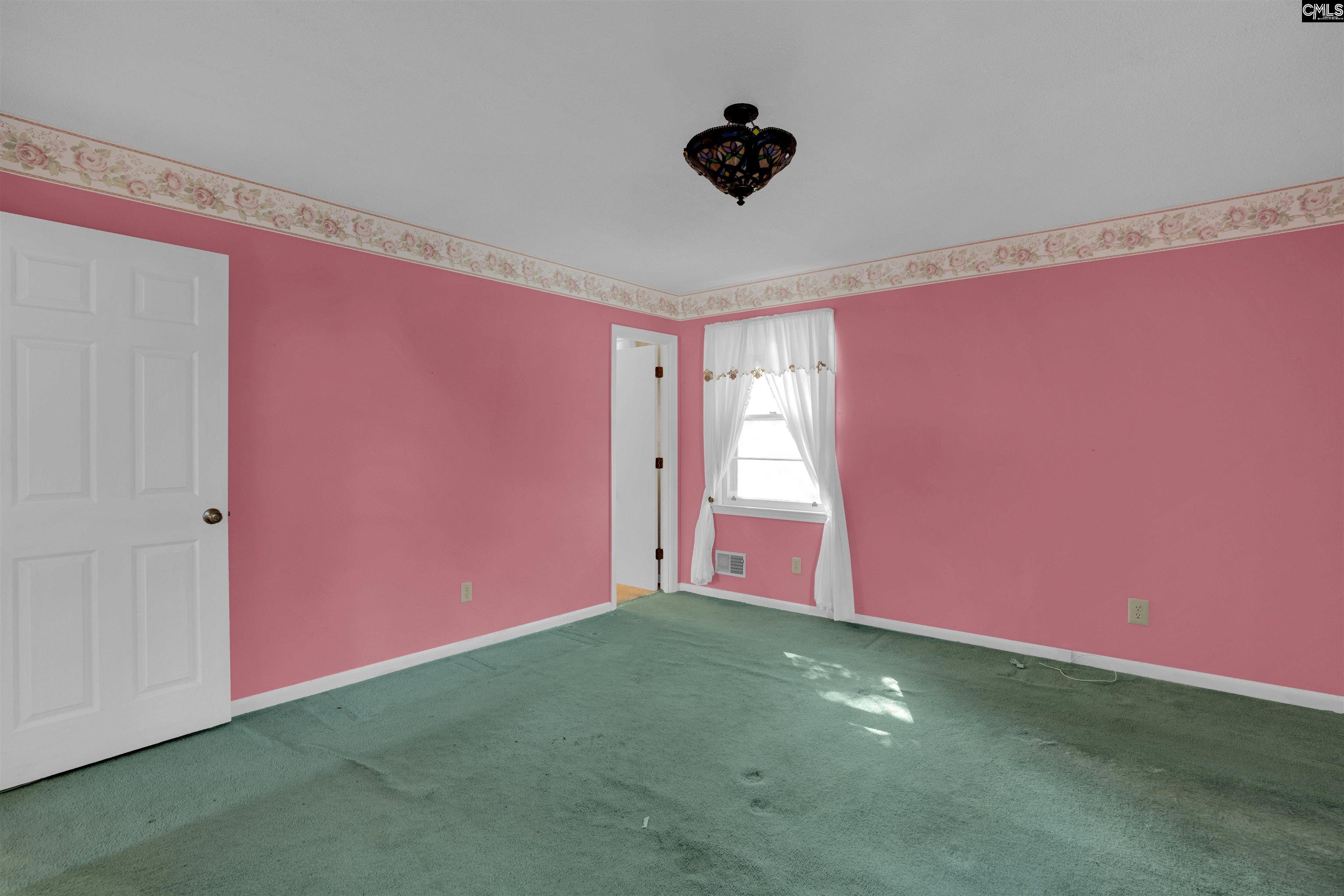 120 Harwood Drive Hopkins, SC 29061