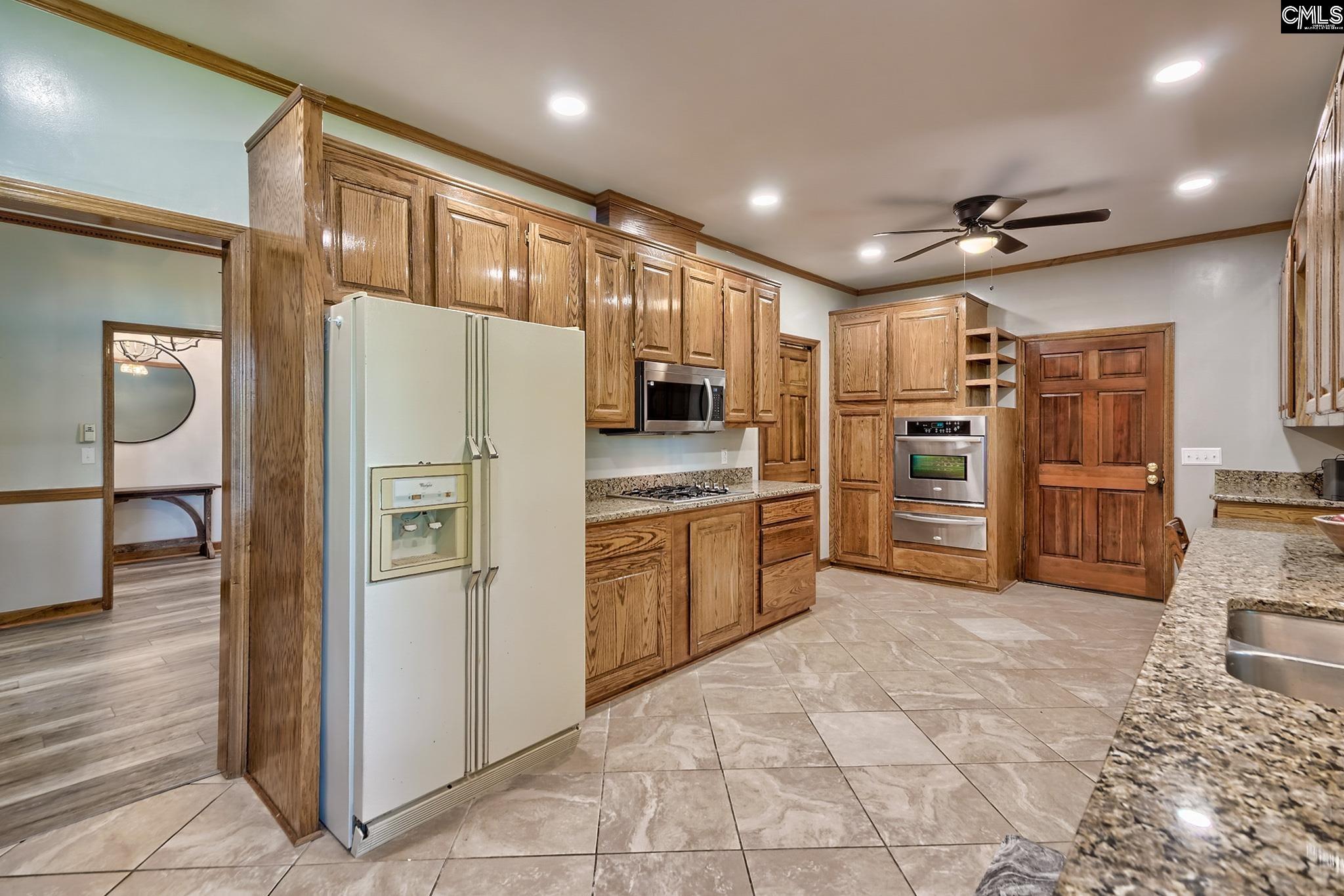 124 Murray Boulevard Saluda, SC 29138