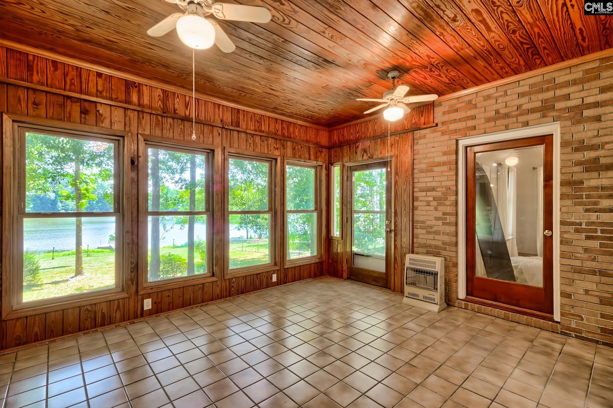 124 Murray Boulevard Saluda, SC 29138