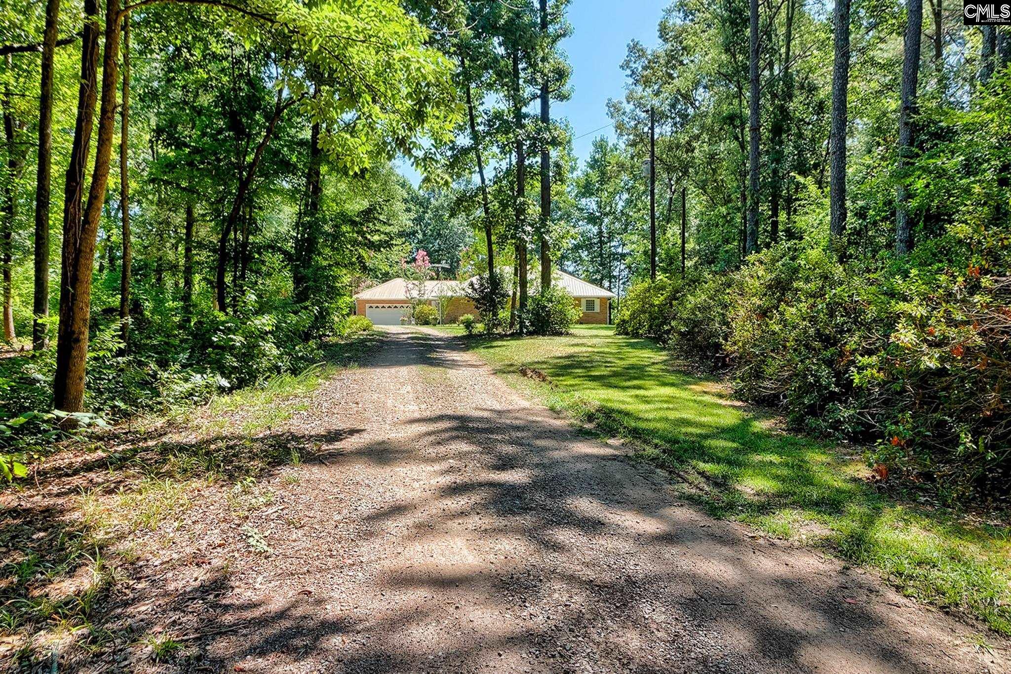124 Murray Boulevard Saluda, SC 29138