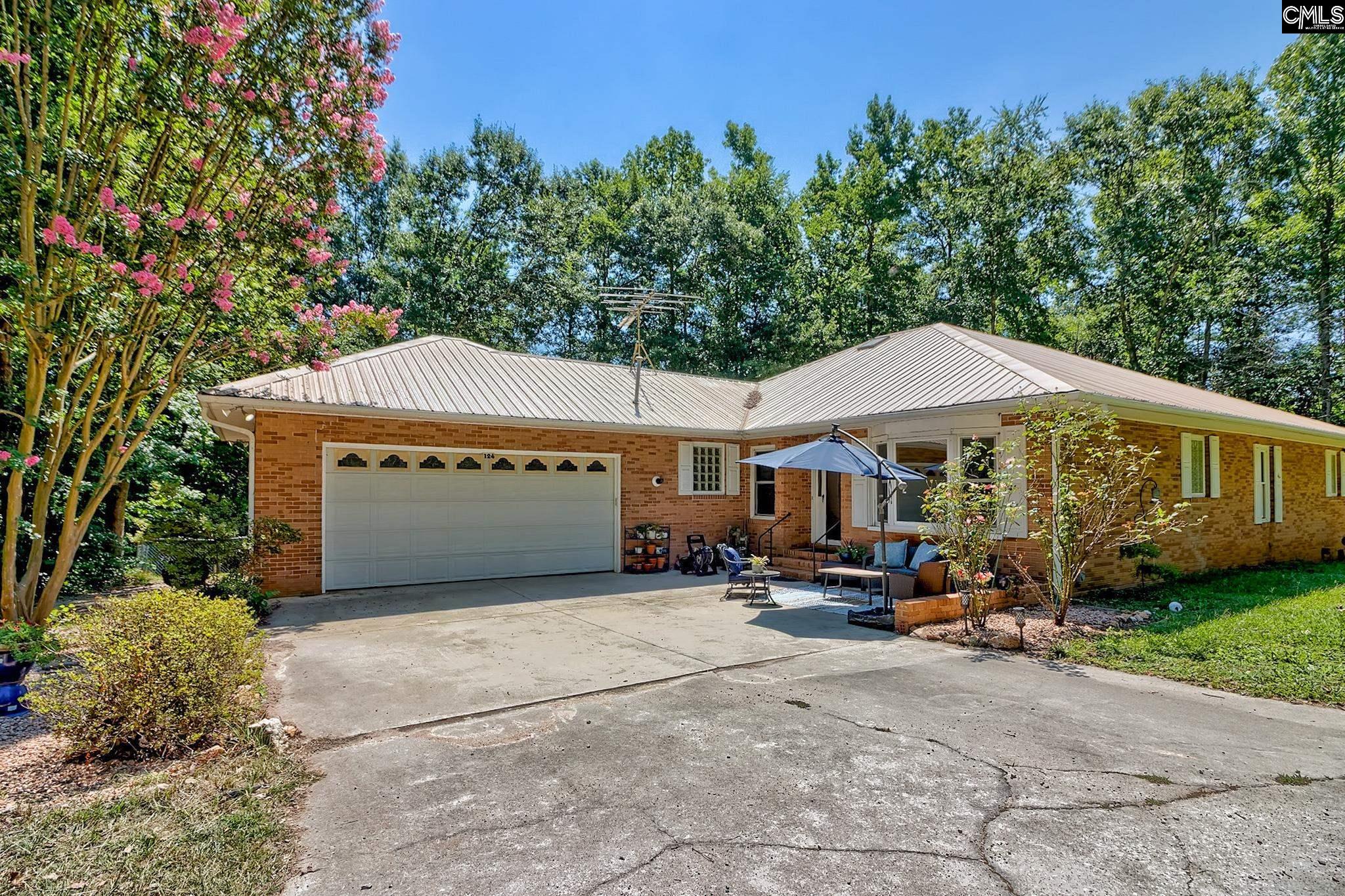 124 Murray Boulevard Saluda, SC 29138
