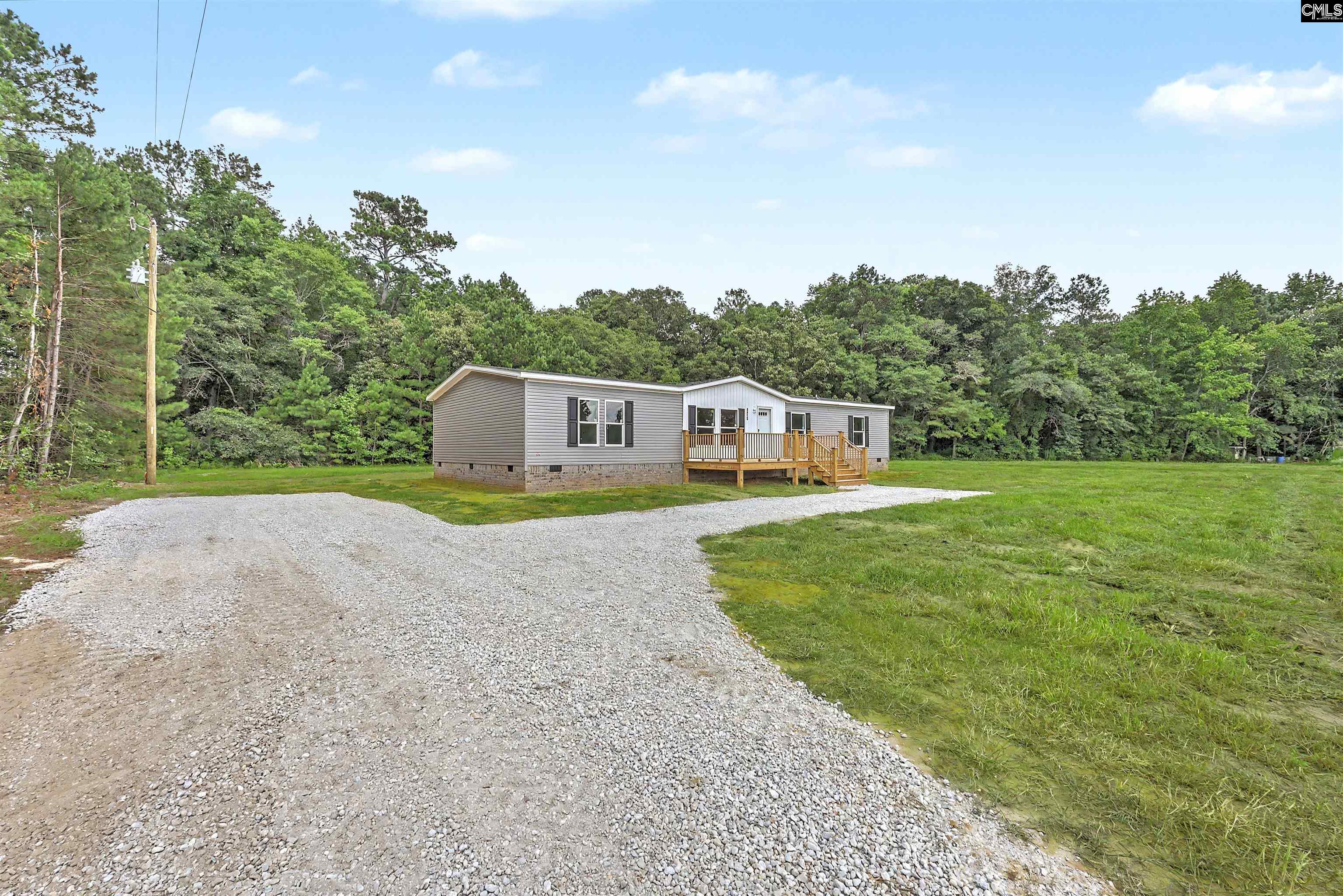 3453 Old State Road Santee, SC 29142