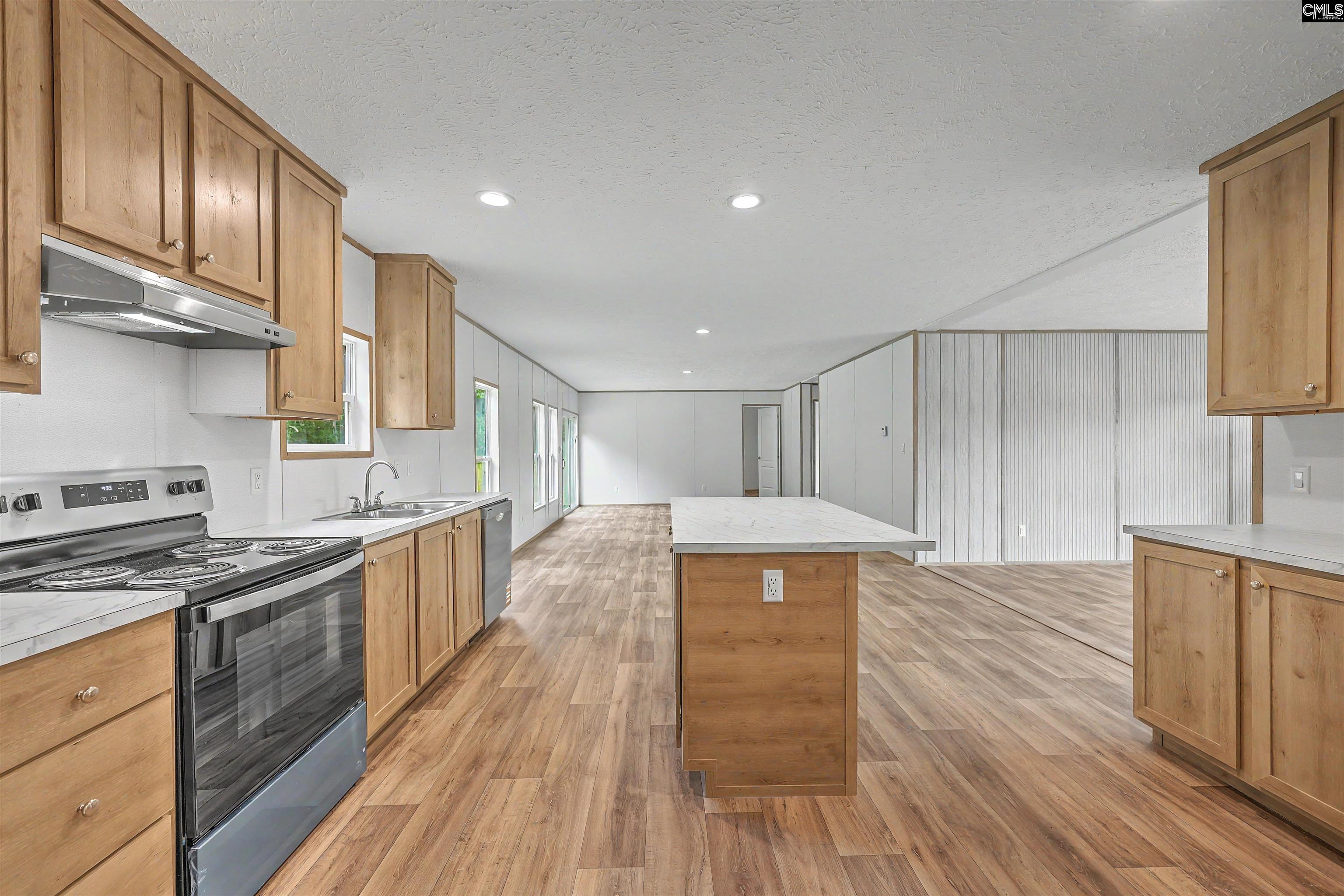3453 Old State Road Santee, SC 29142