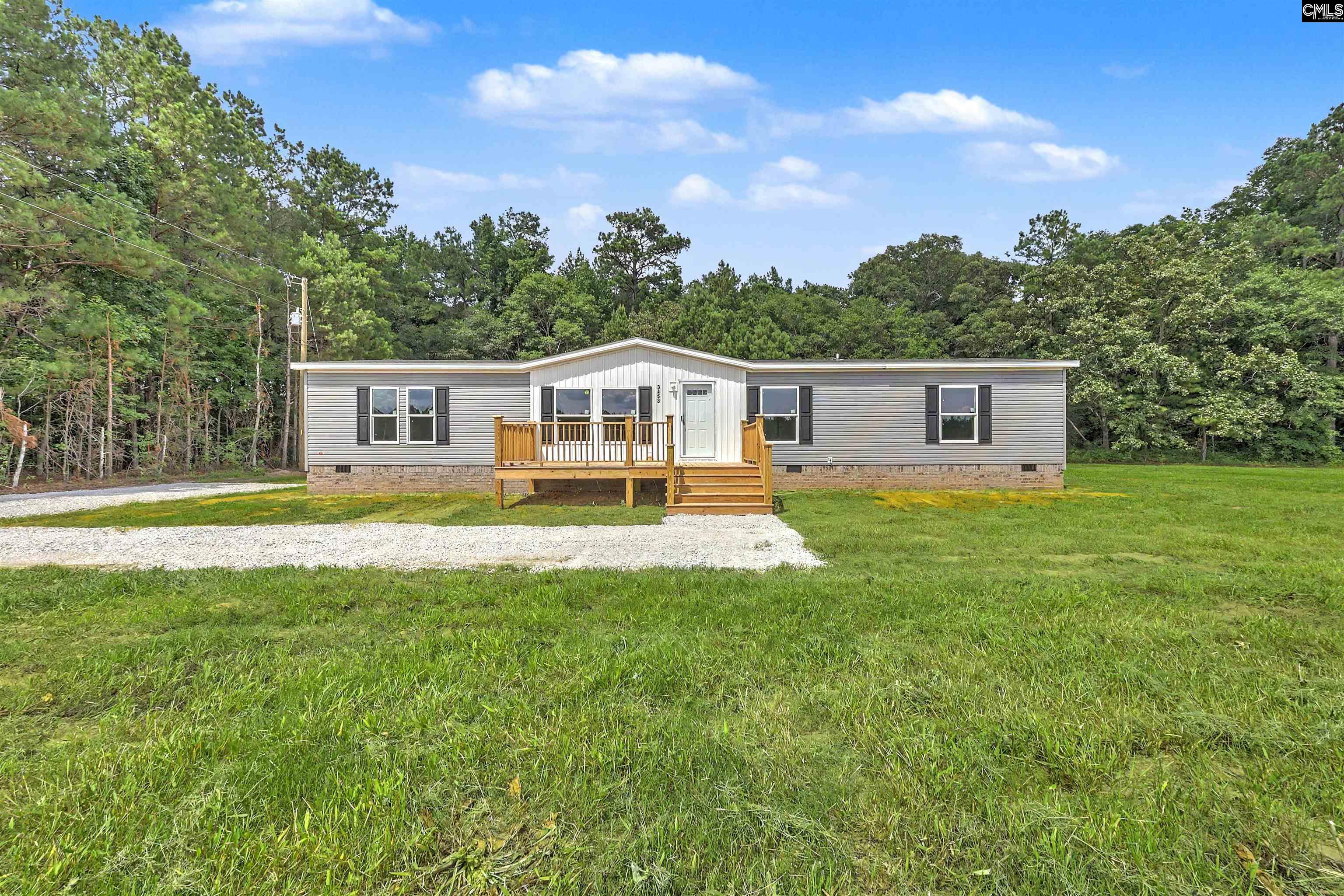 3453 Old State Road Santee, SC 29142