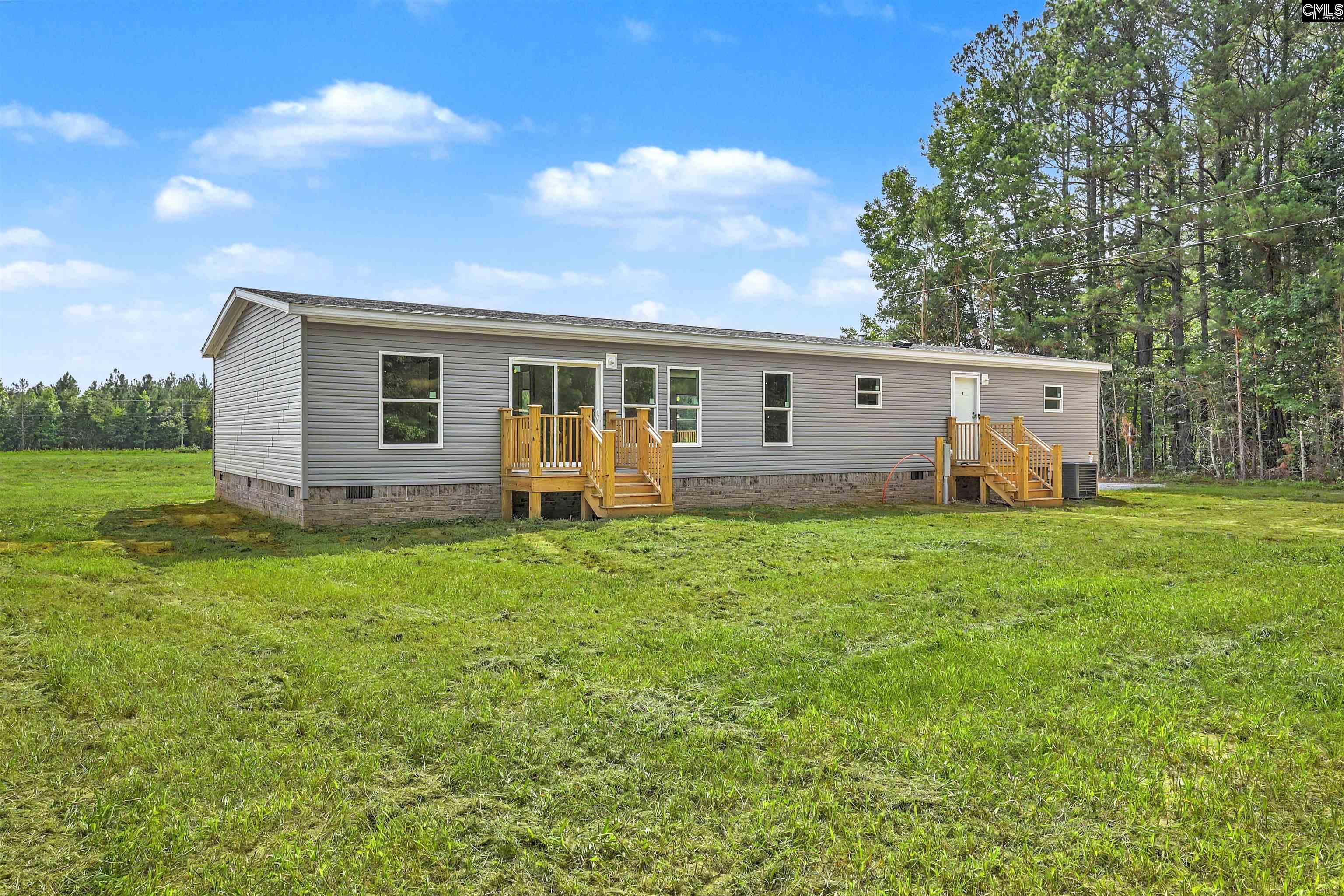 3453 Old State Road Santee, SC 29142