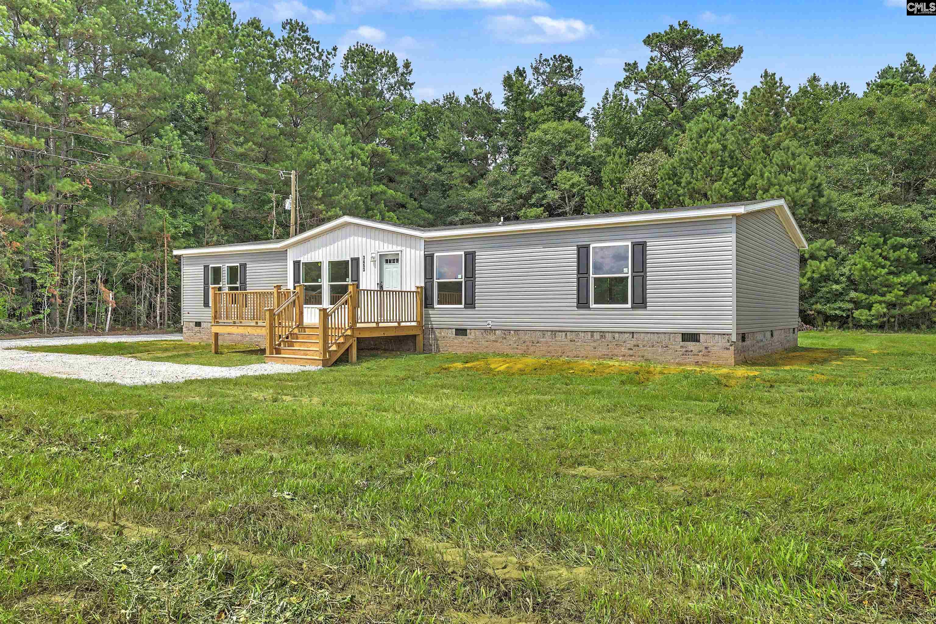 3453 Old State Road Santee, SC 29142