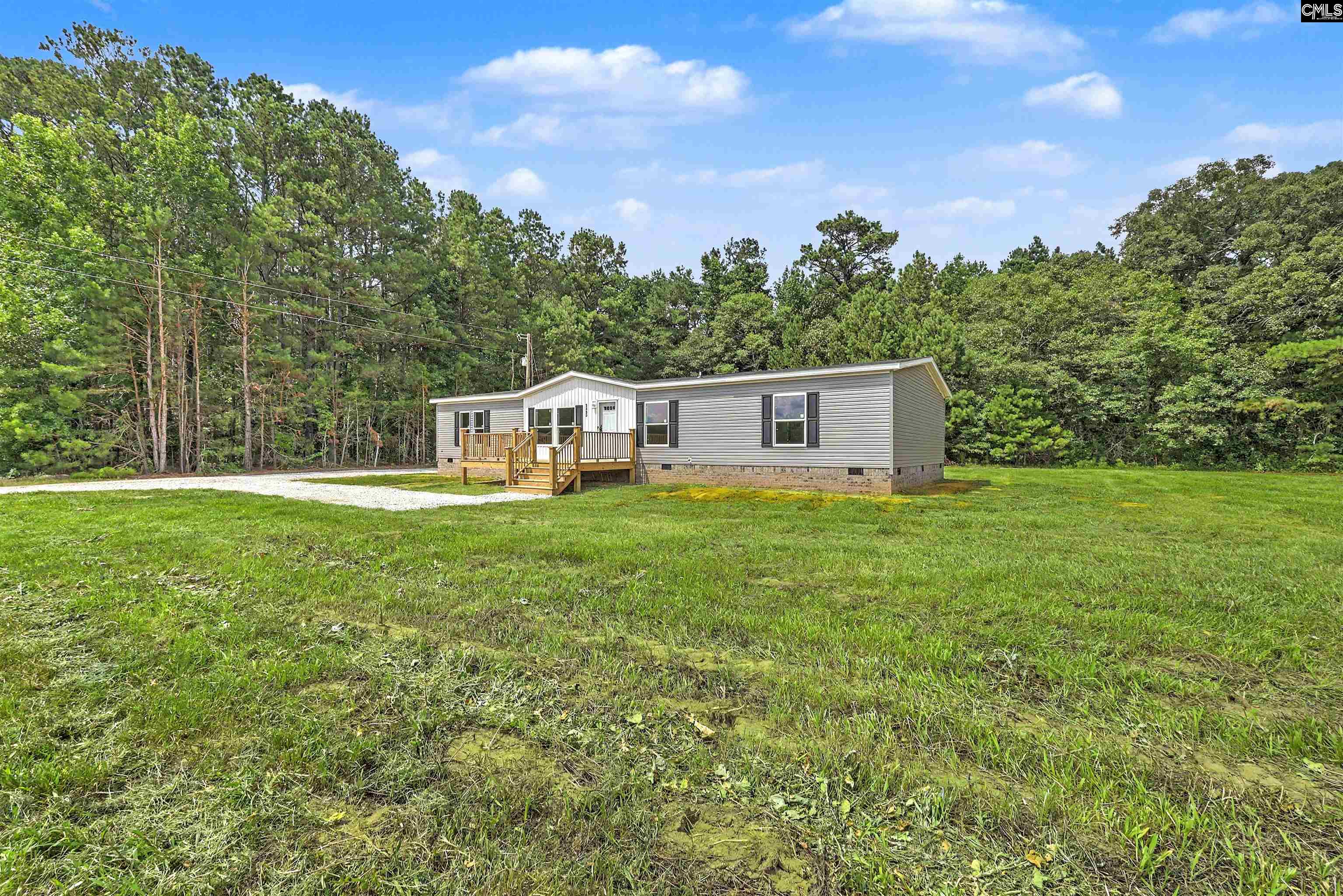 3453 Old State Road Santee, SC 29142