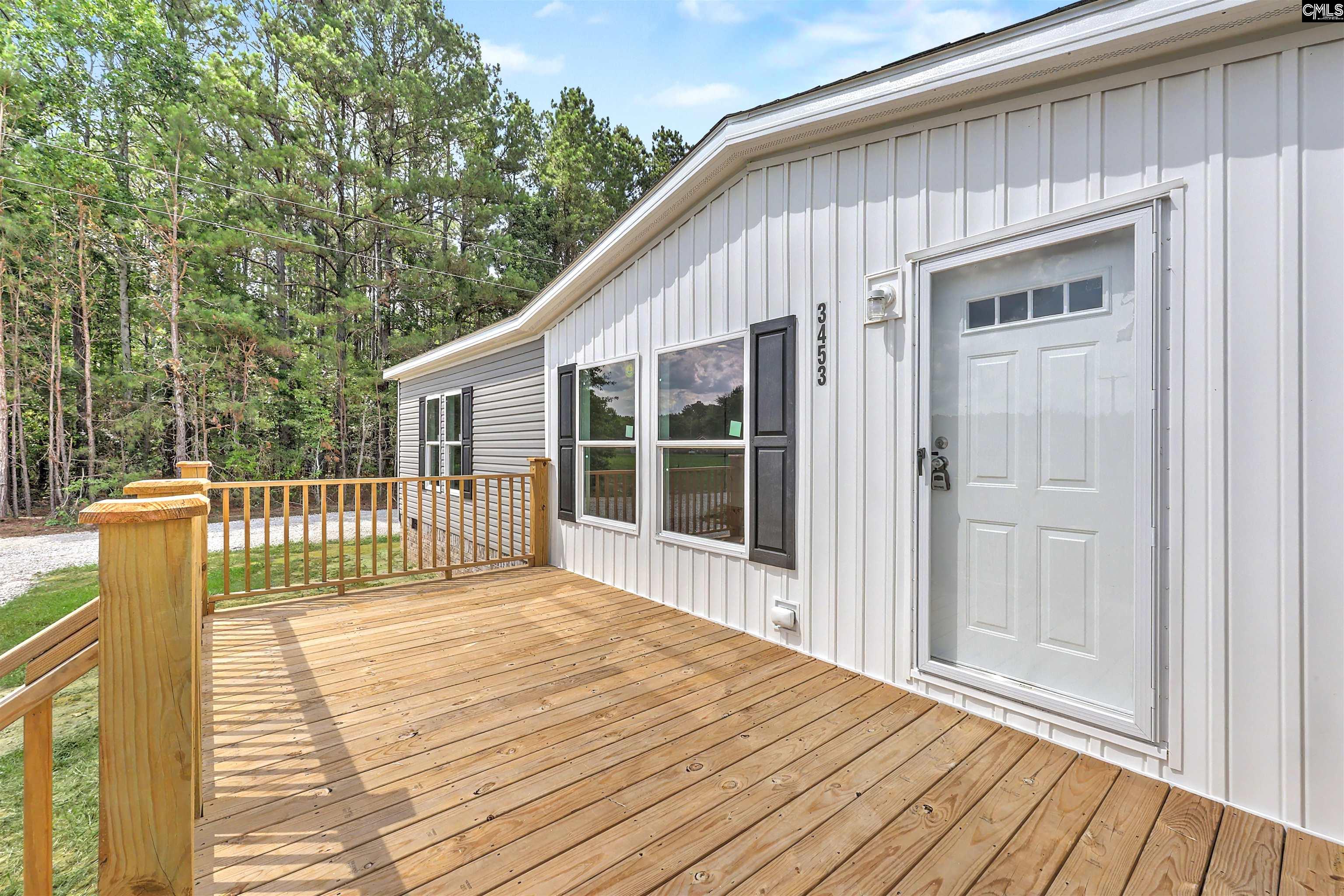 3453 Old State Road Santee, SC 29142