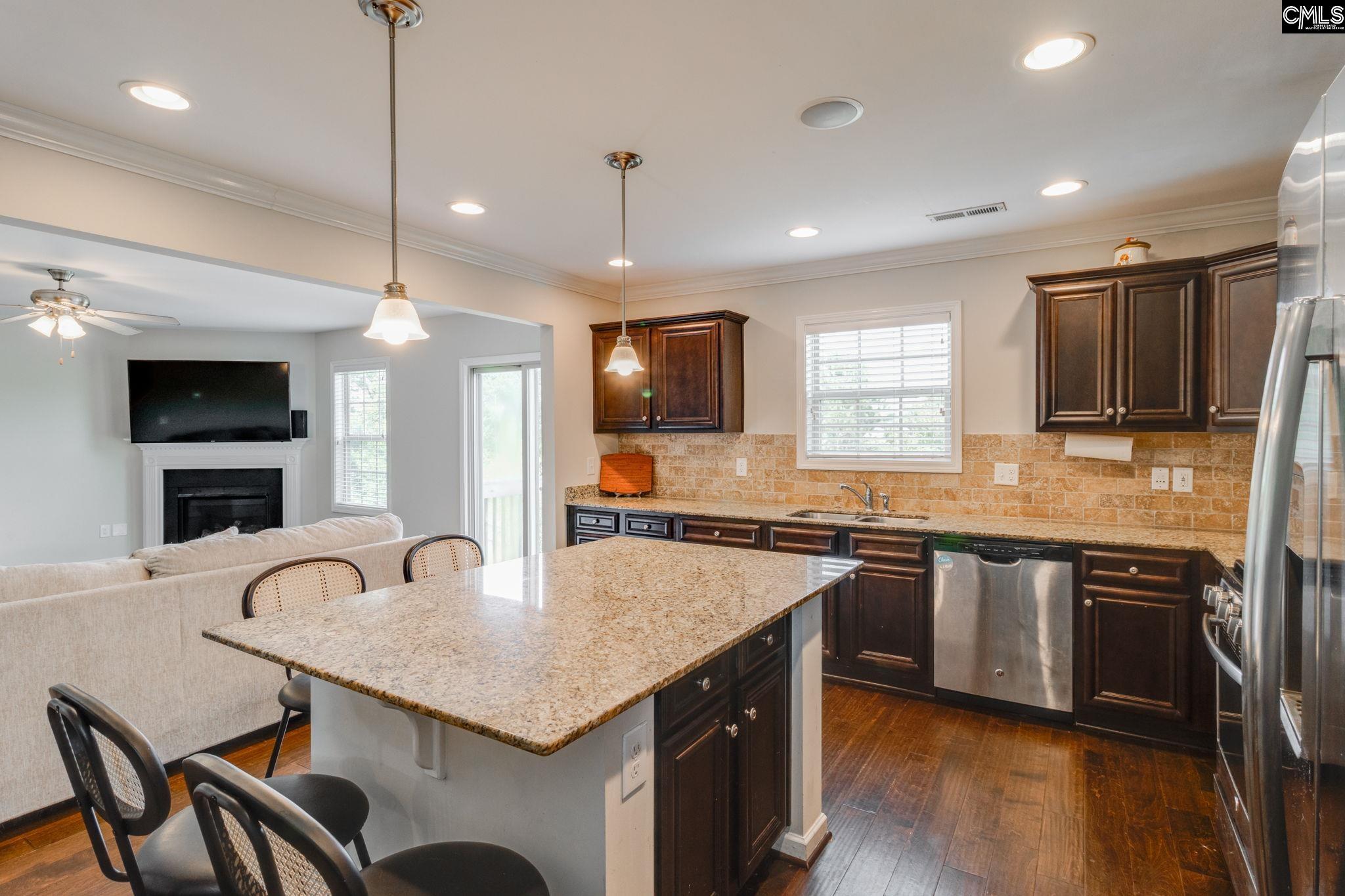 637 Kimpton Drive Columbia, SC 29223