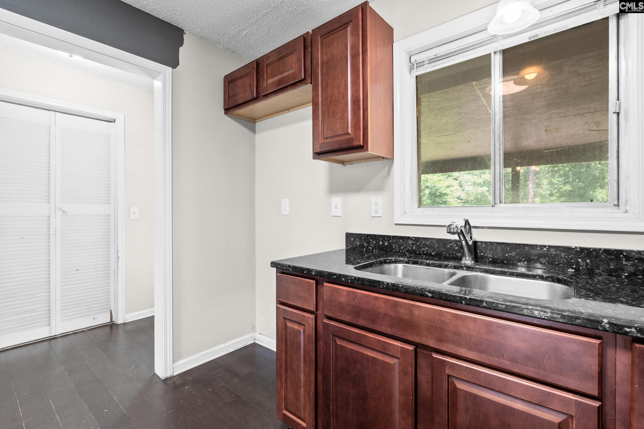 1939 Blue Ridge Terrace West Columbia, SC 29170