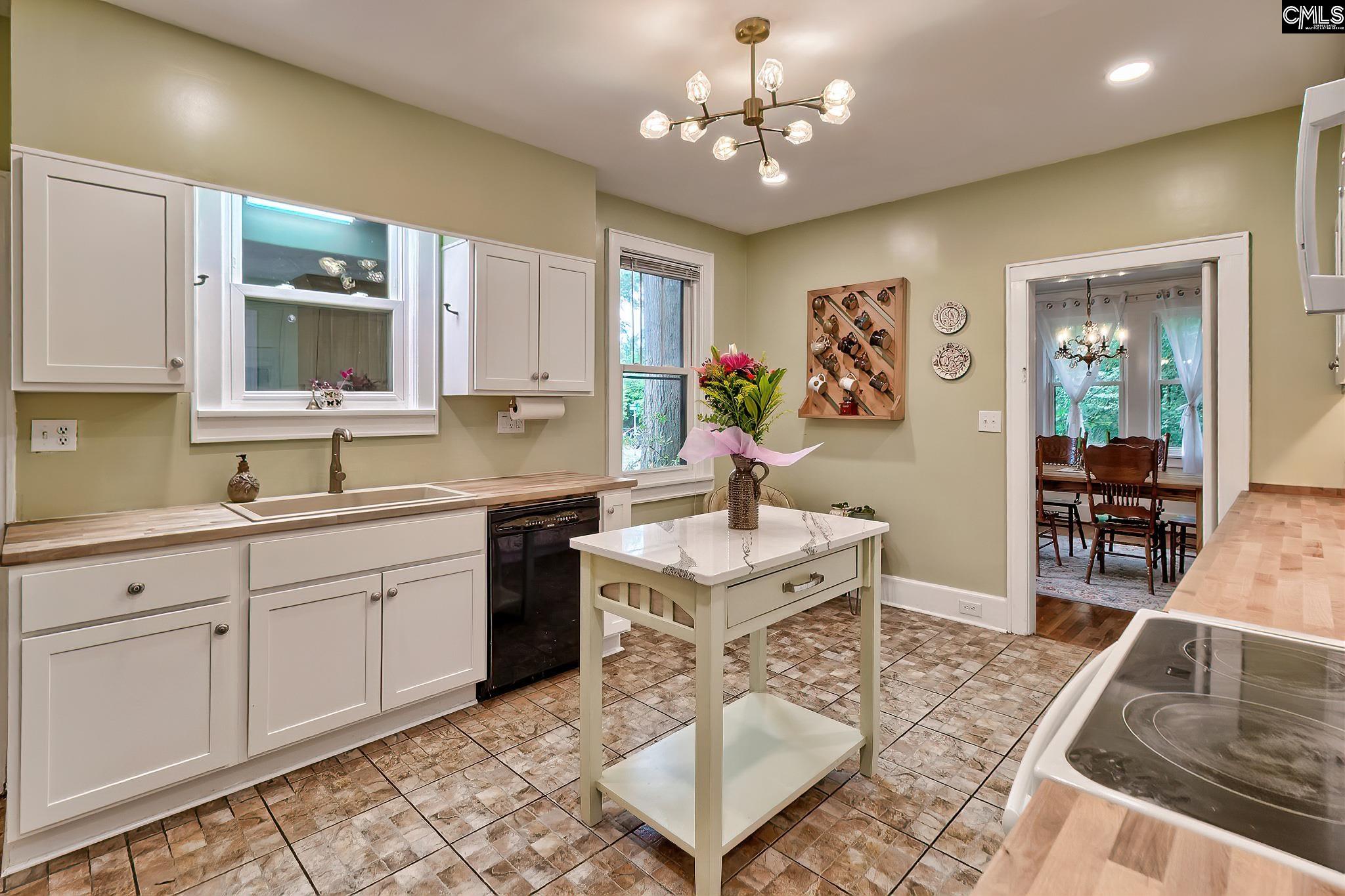 1300 Kinderway Avenue Columbia, SC 29203
