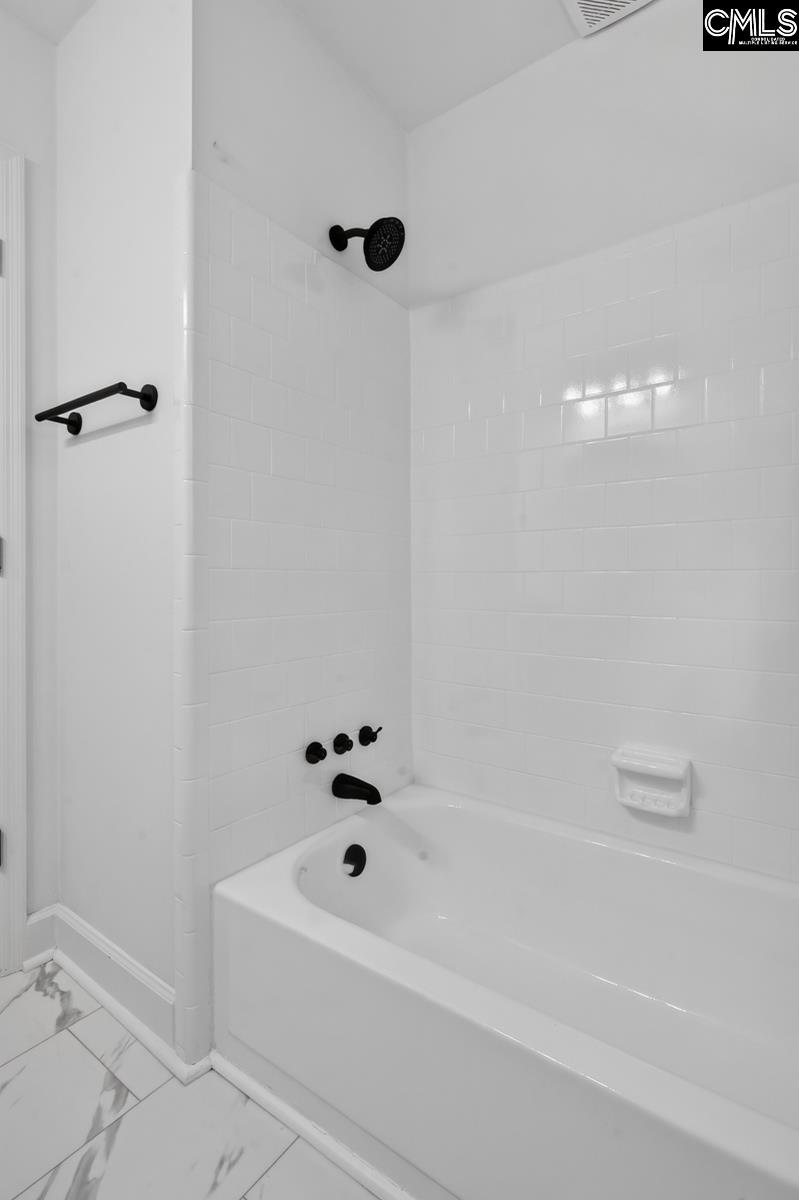 1328 Country Squire Drive Columbia, SC 29212-2202