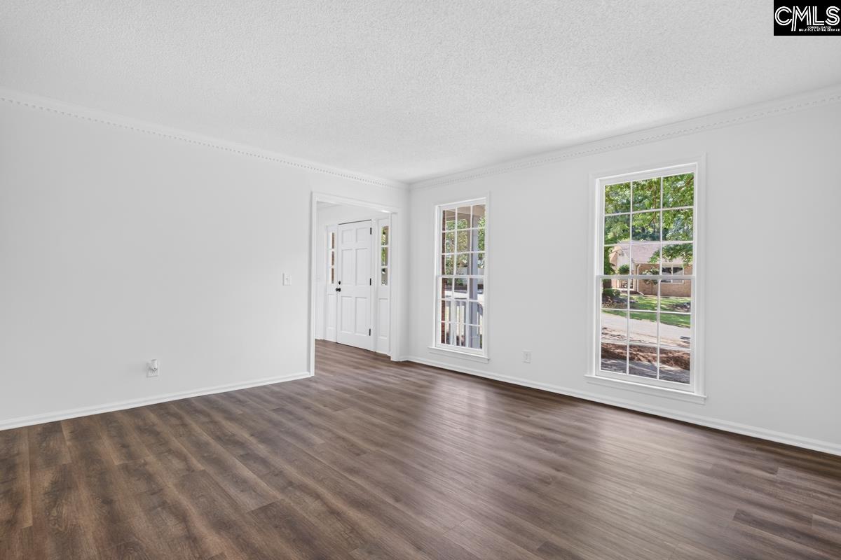 1328 Country Squire Drive Columbia, SC 29212-2202
