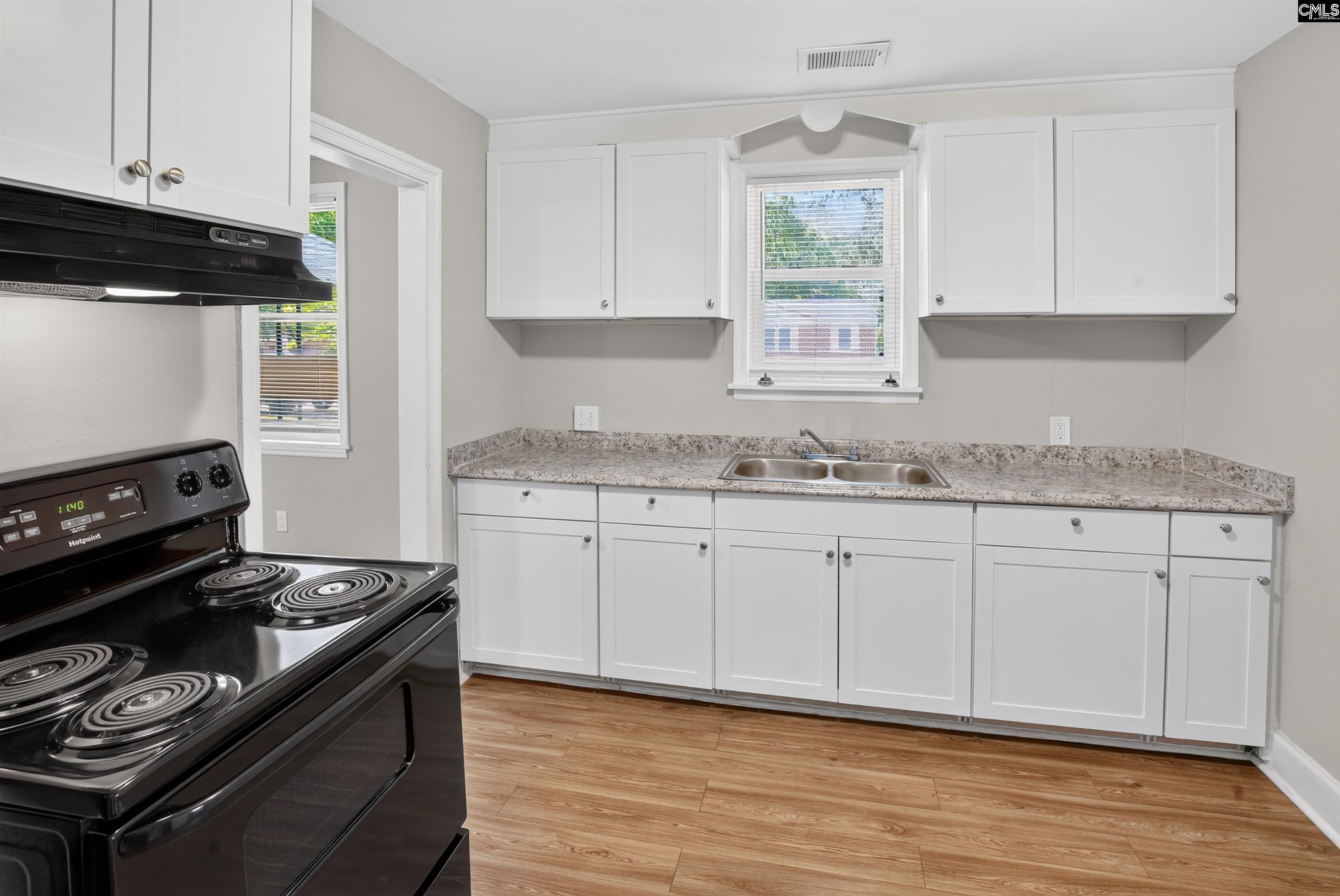 1118 Summerland Drive Cayce, SC 29033