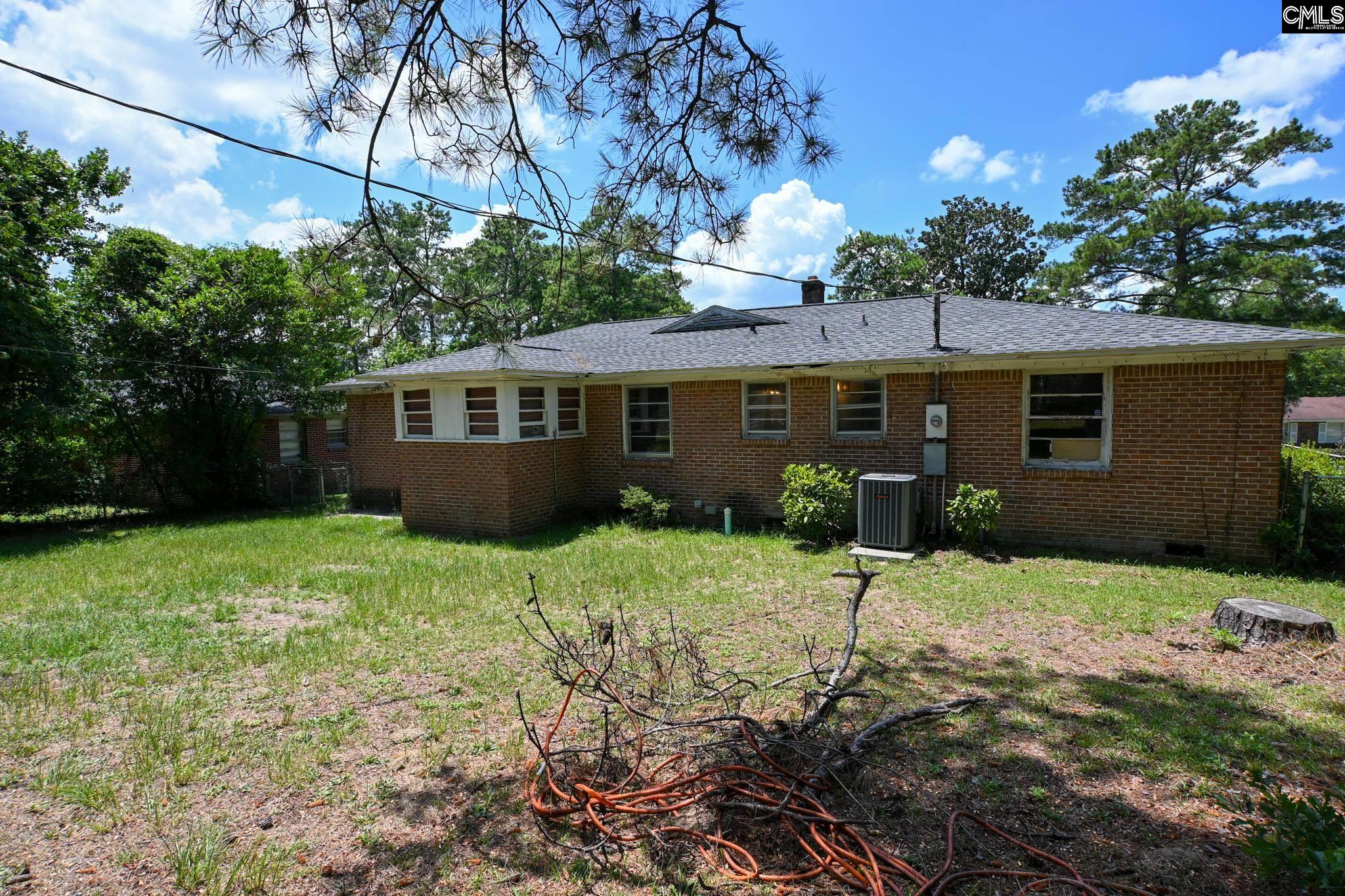 3615 Maybank Street Columbia, SC 29204