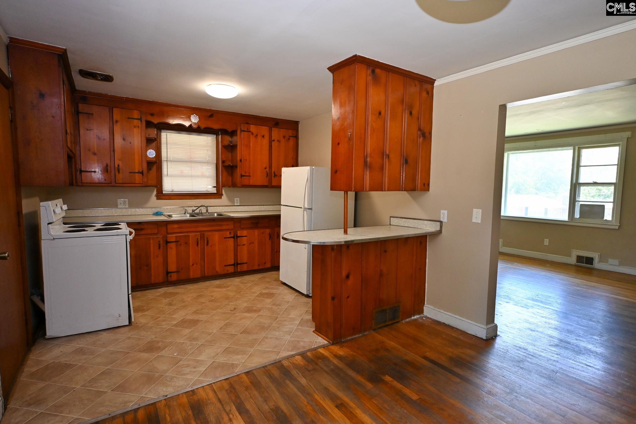3615 Maybank Street Columbia, SC 29204