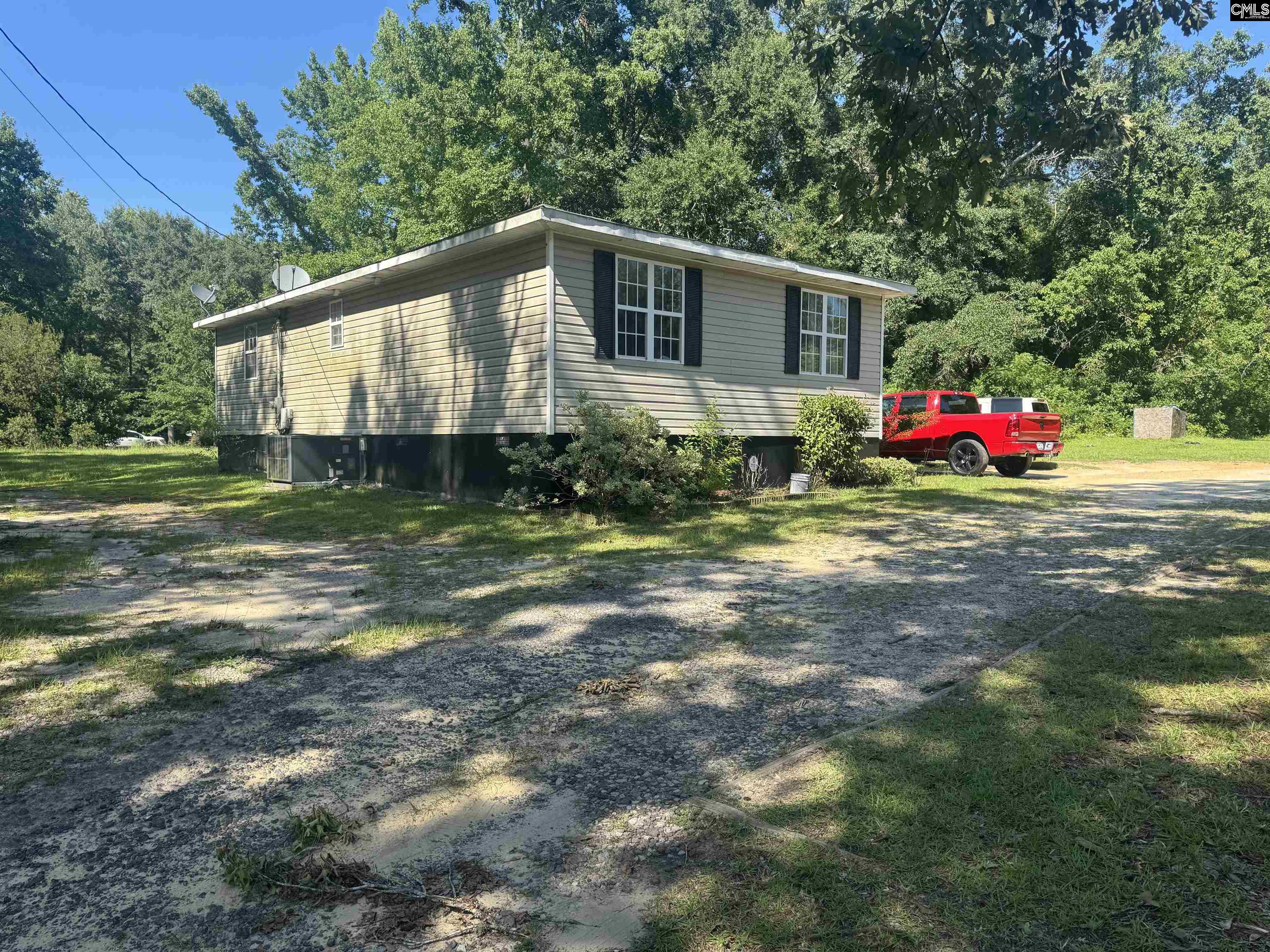 10912 Garners Ferry Road Eastover, SC 29044