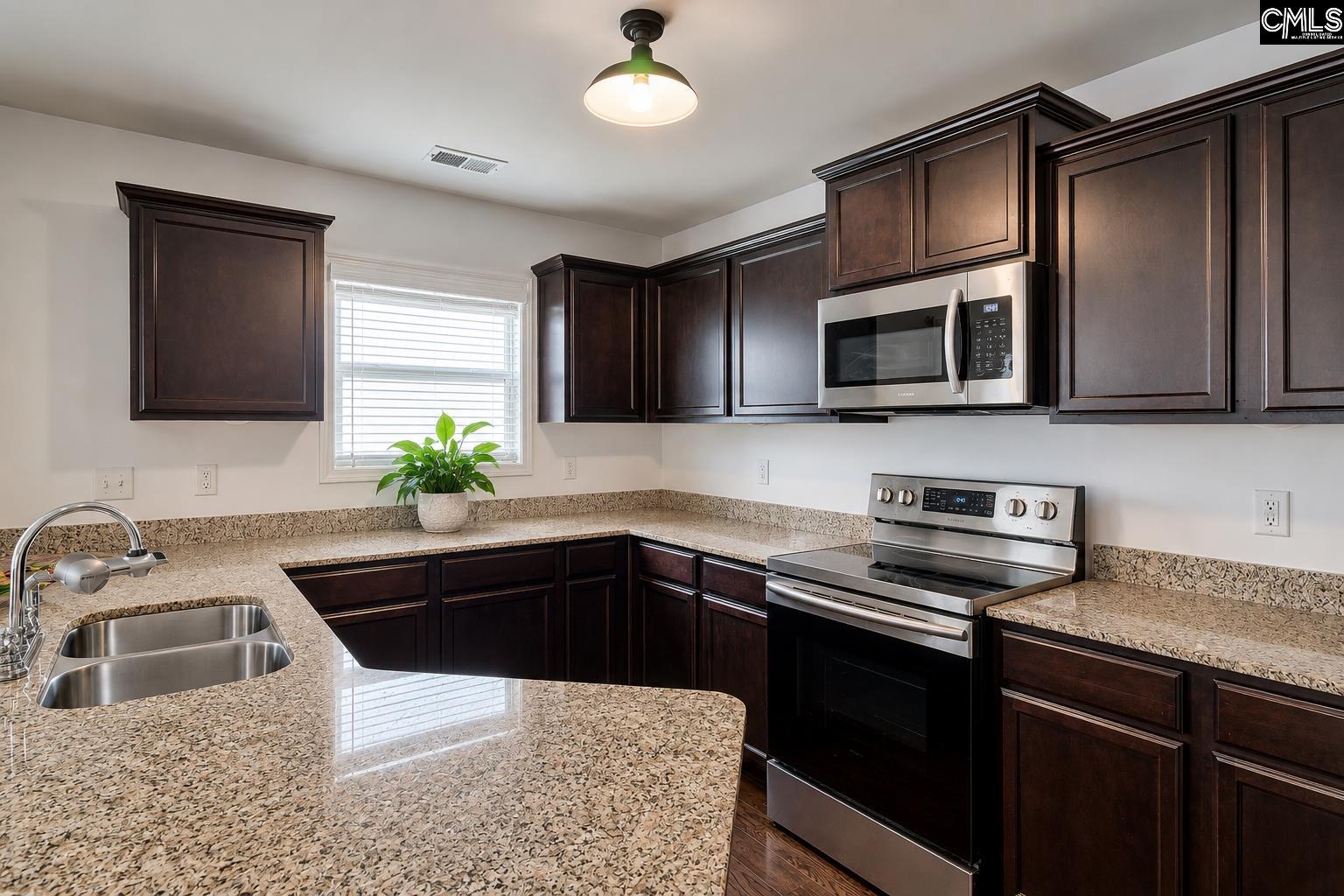 1122 Grey Pine Drive Blythewood, SC 29016