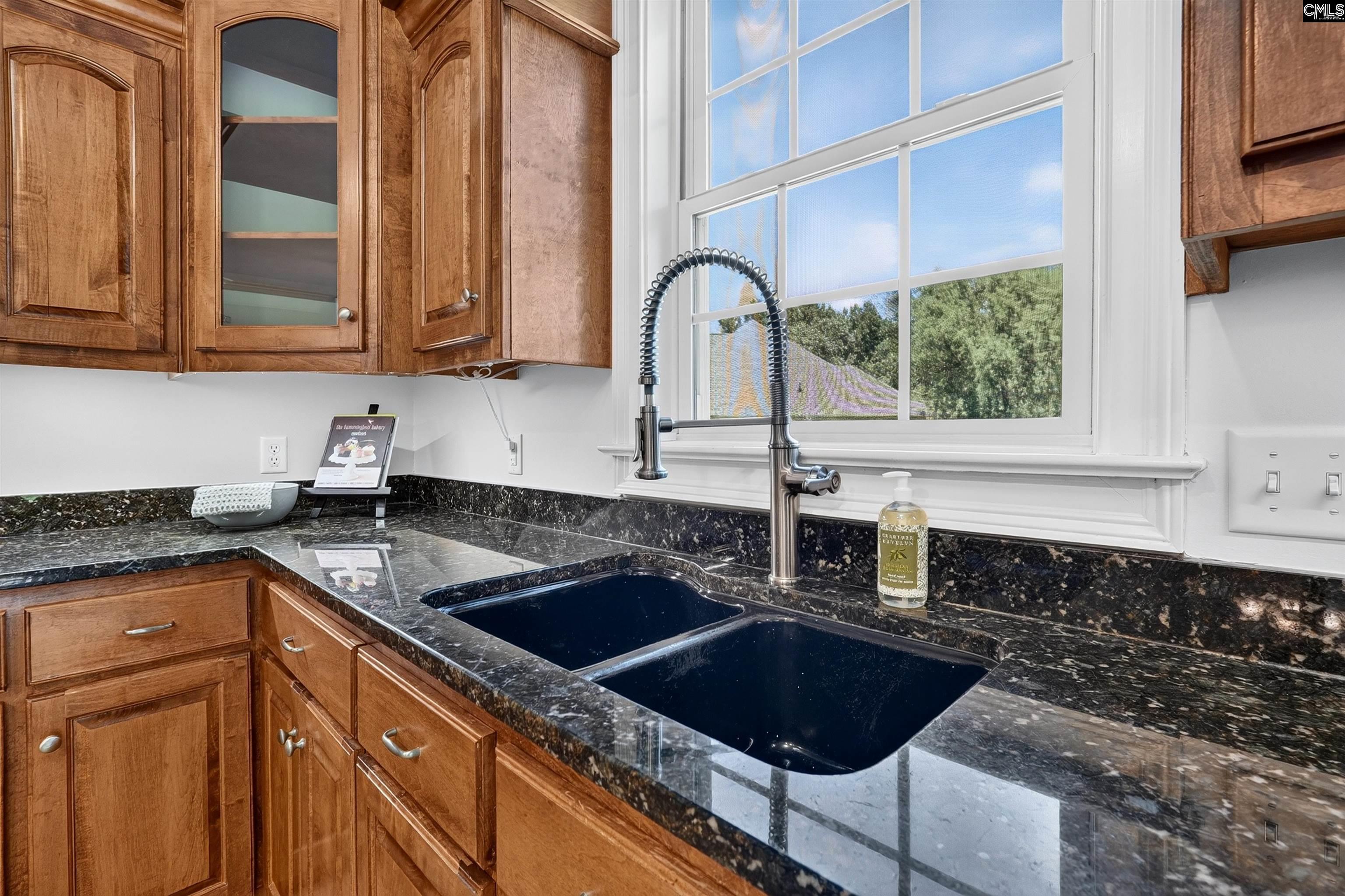 109 Sommerford Court Lexington, SC 29072