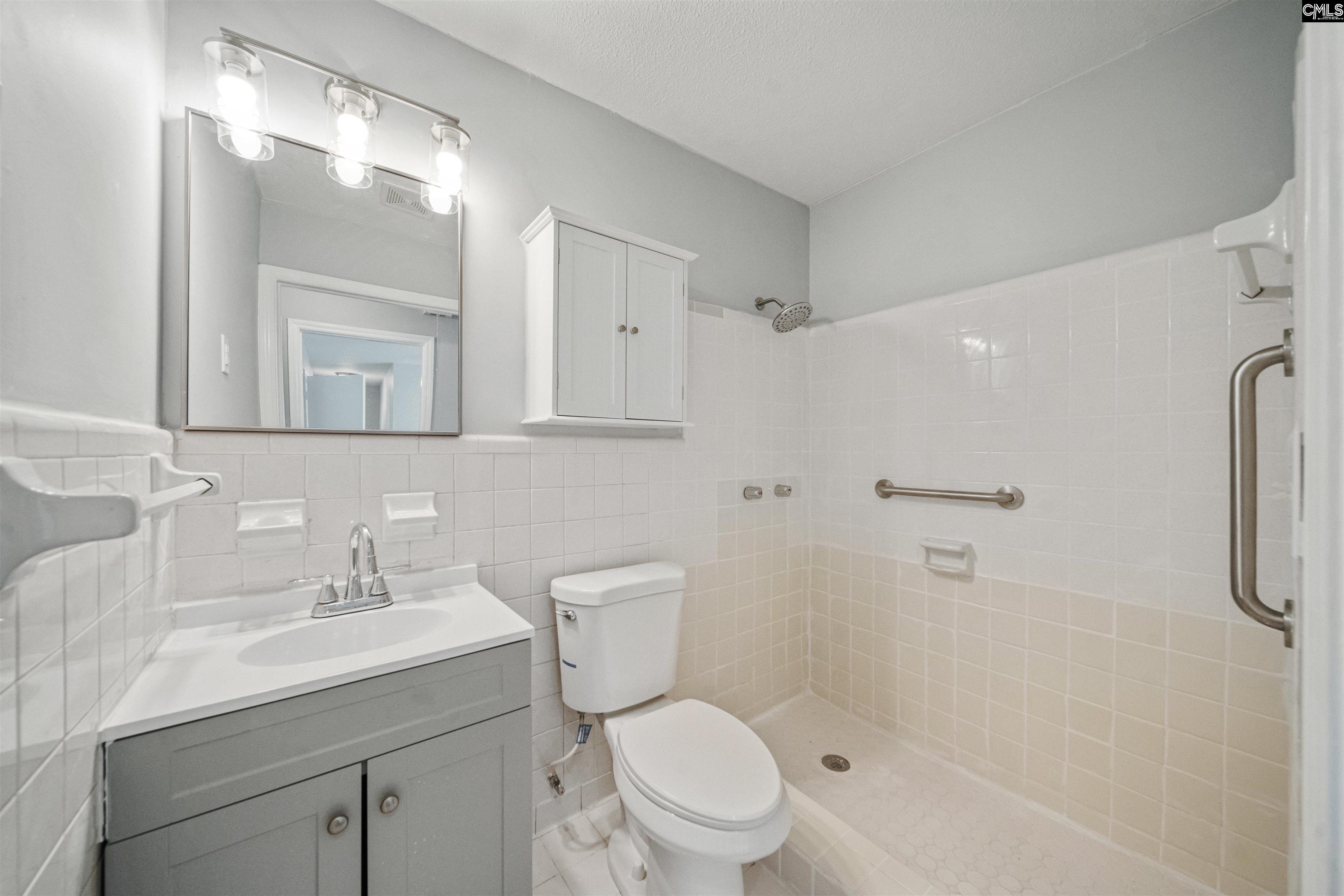 6913 Carmel Street Columbia, SC 29203