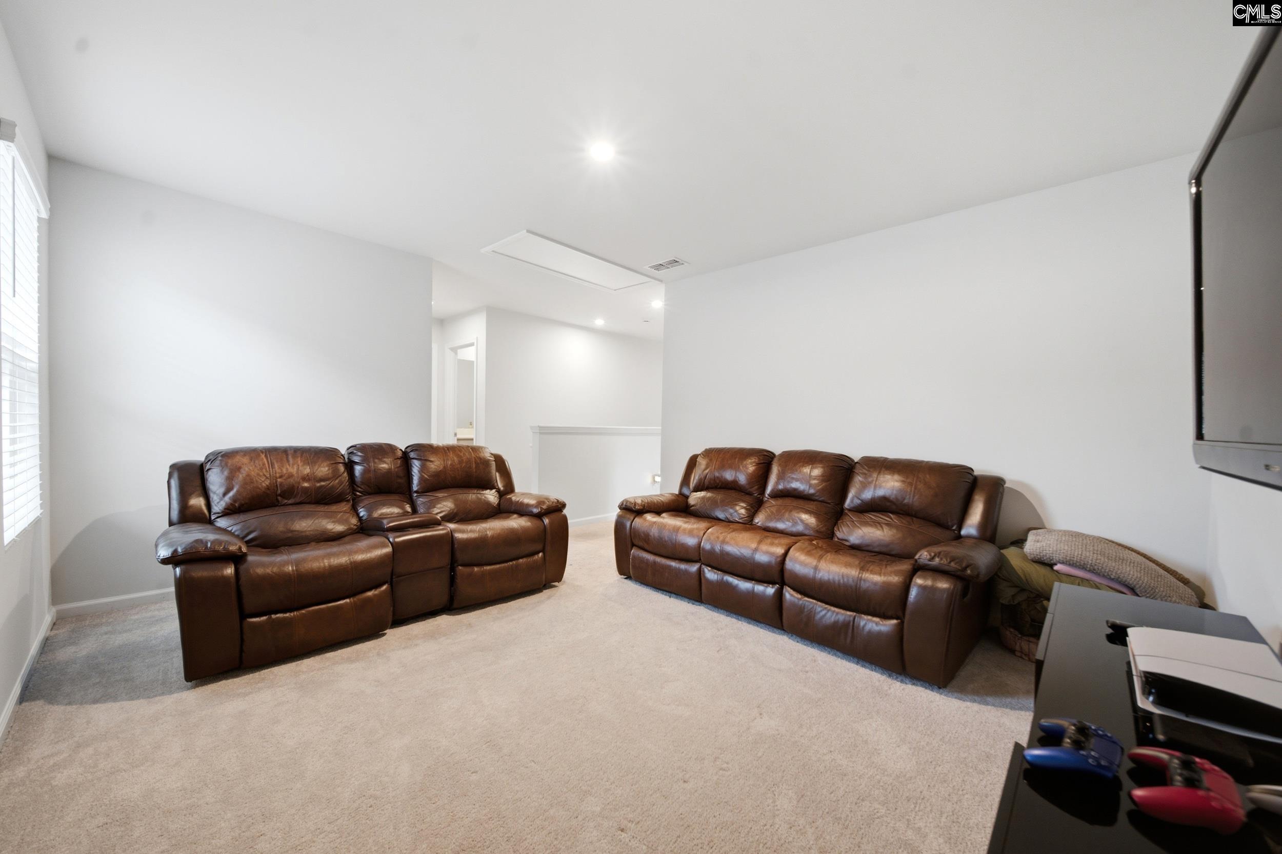 348 Fox Glen Drive Blythewood, SC 29016