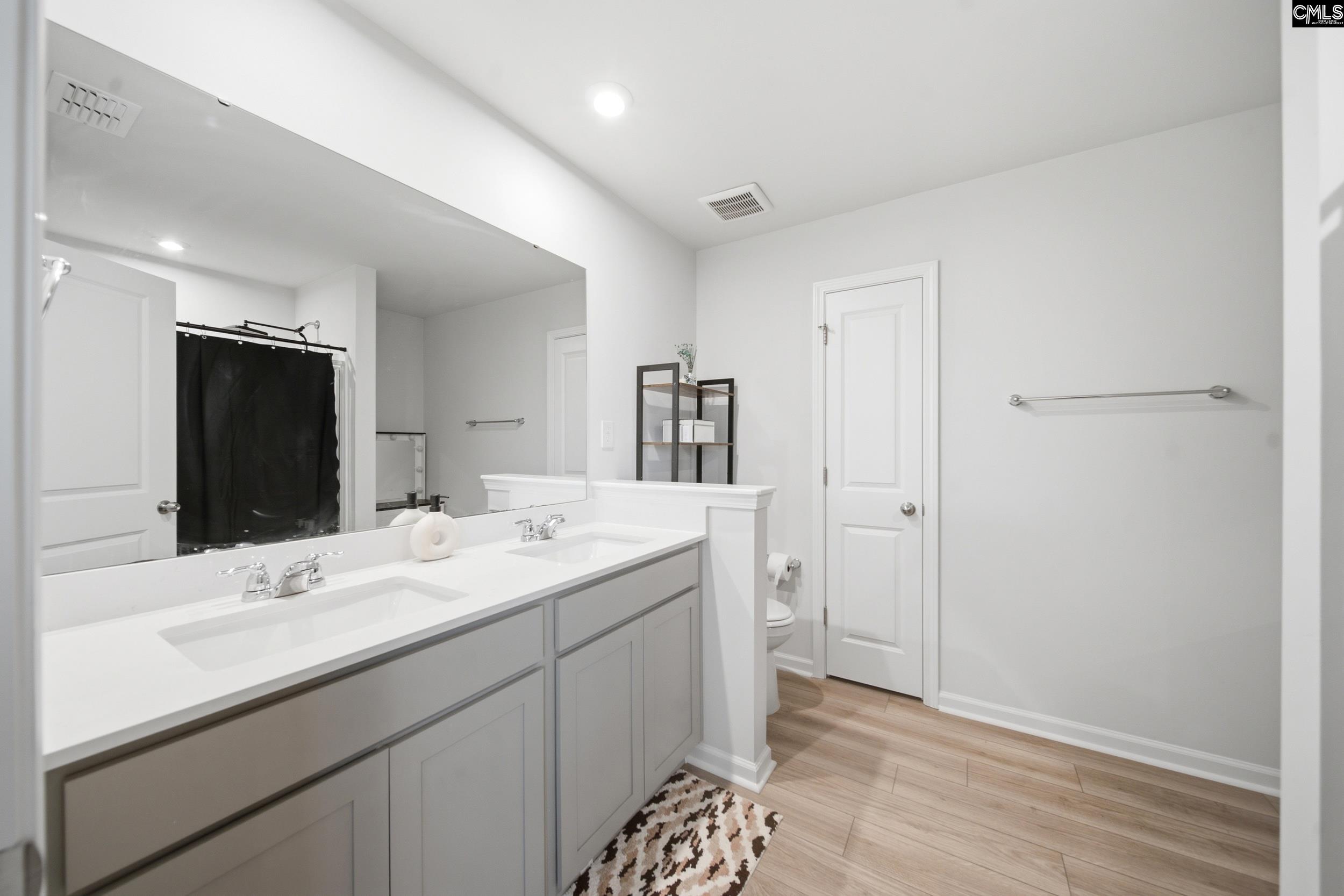 348 Fox Glen Drive Blythewood, SC 29016