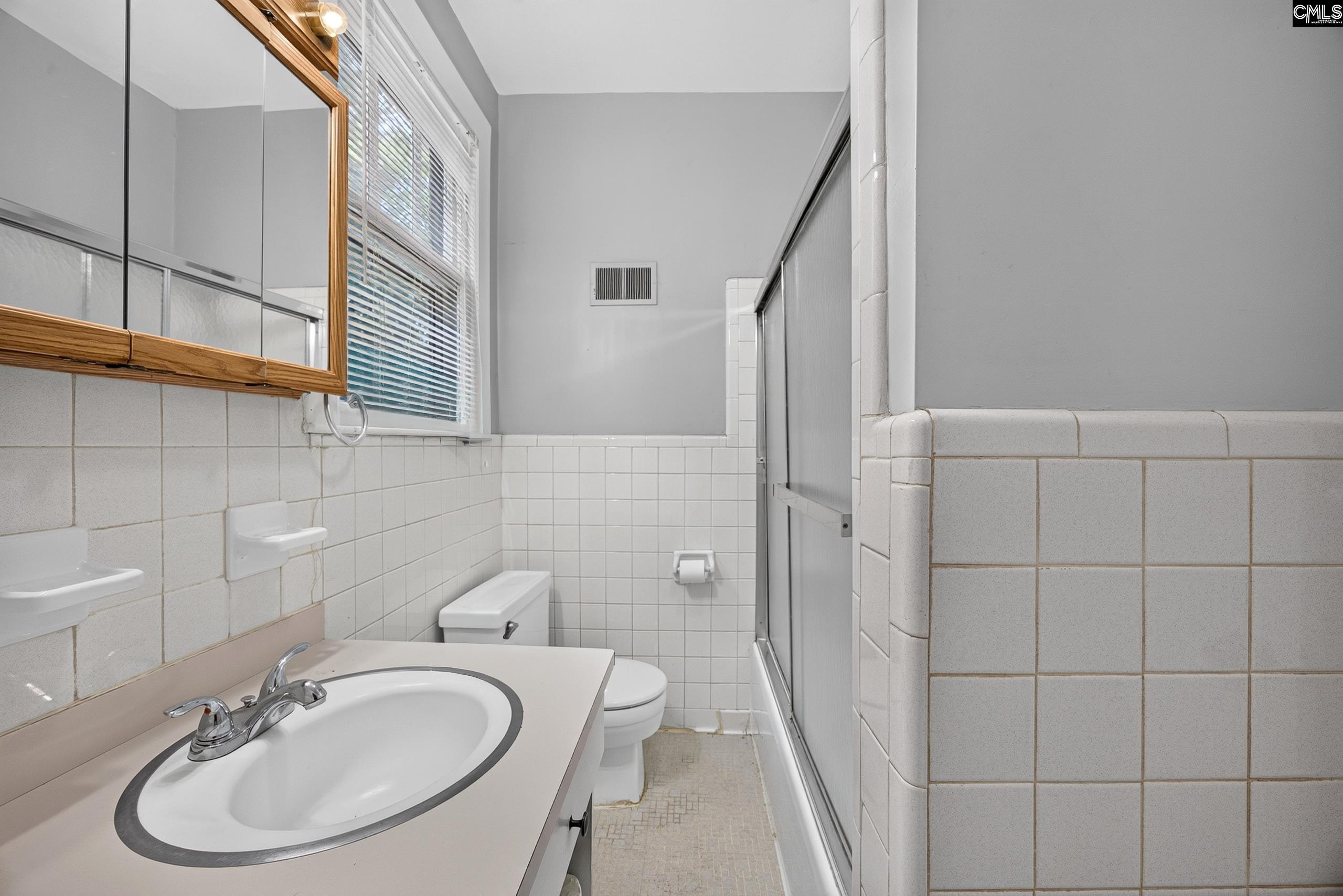 3007 Prentice Avenue Columbia, SC 29205-3937