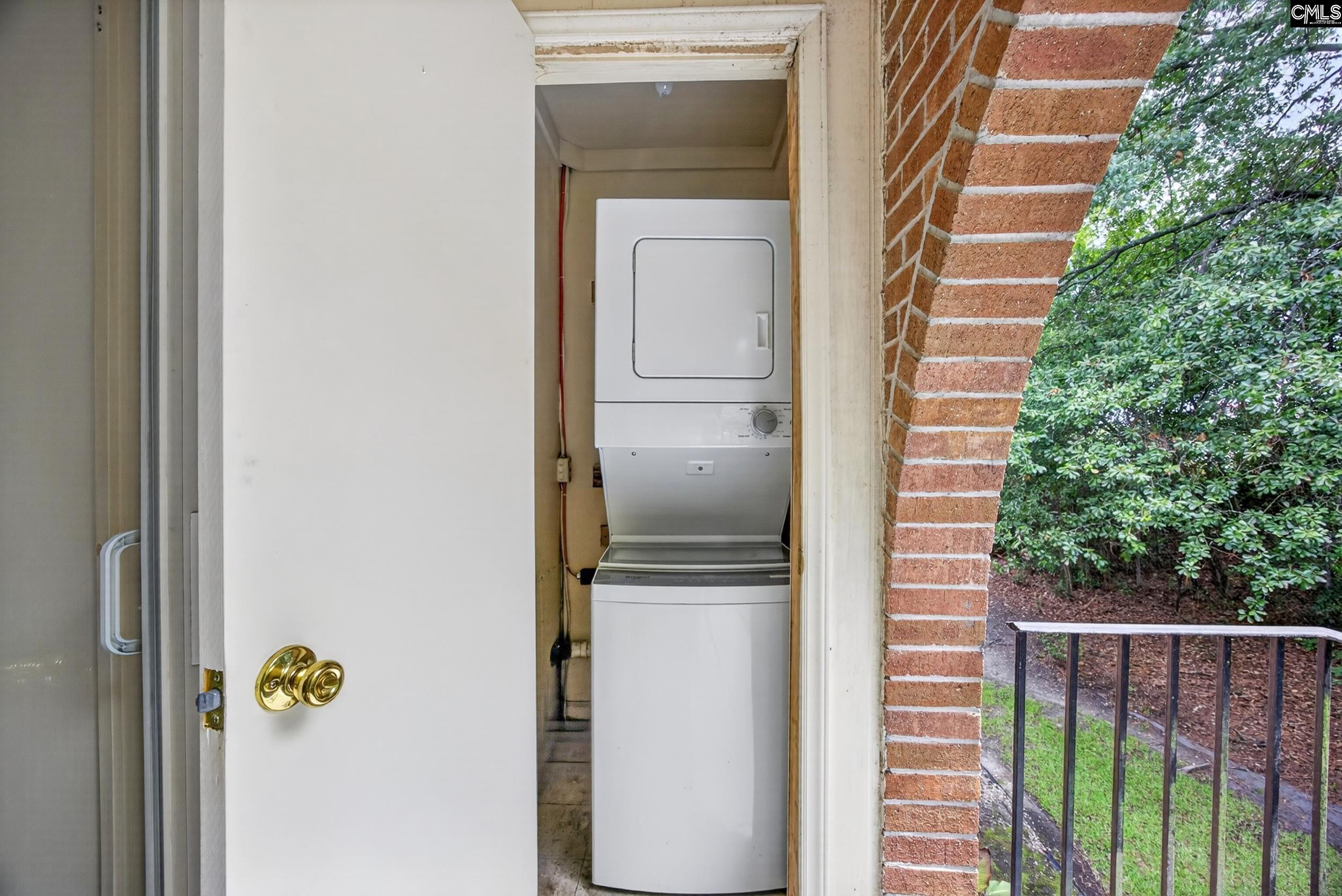 5516 Lakeshore Drive Columbia, SC 29206
