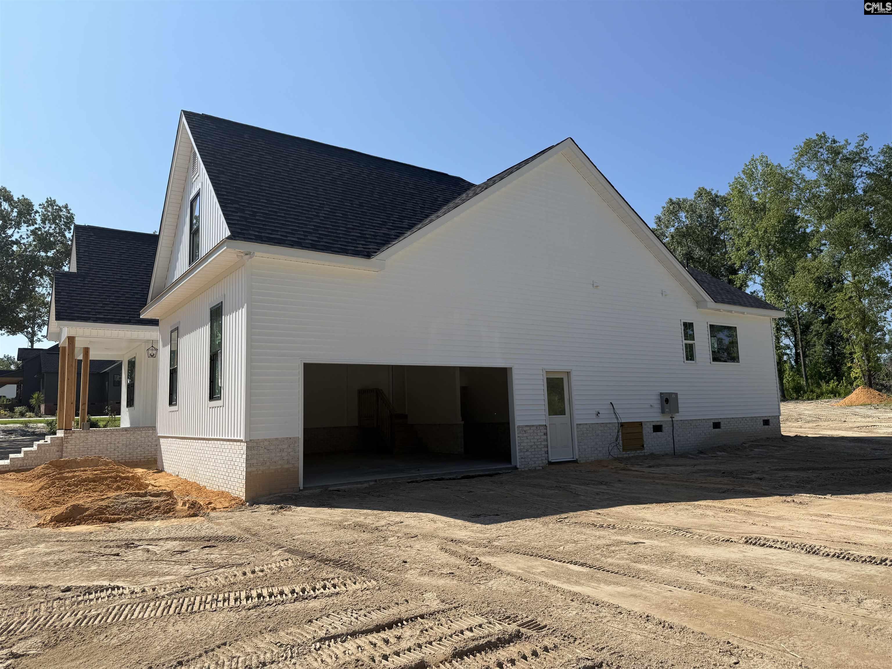 1773 Holland Road Cassatt, SC 29032