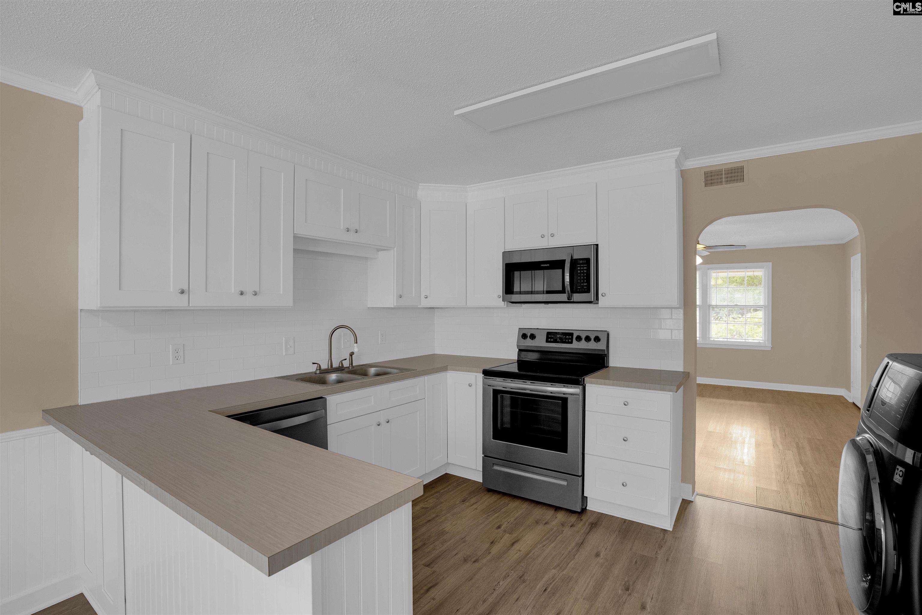 3907 Forest Drive Columbia, SC 29204-4144