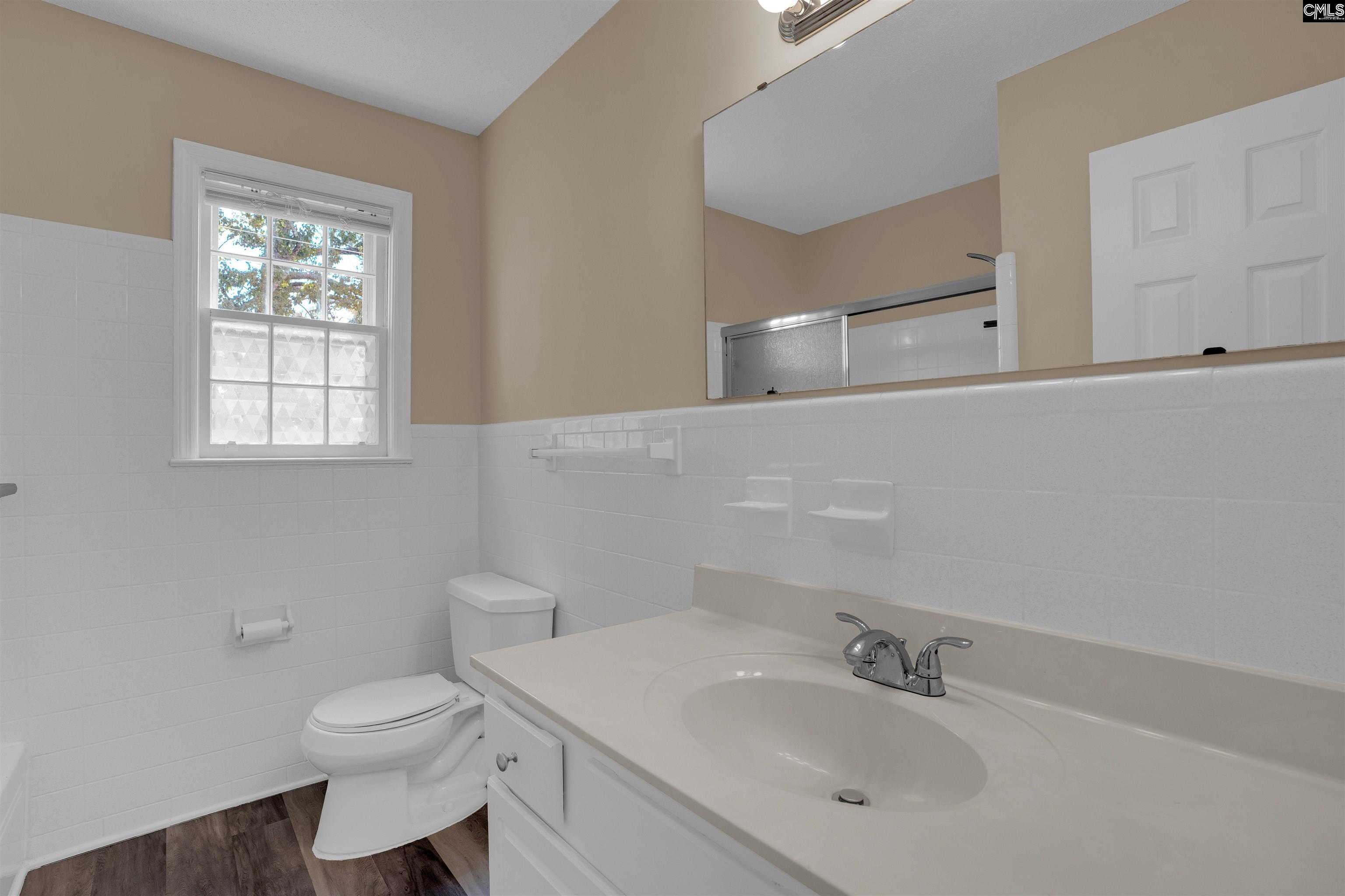3907 Forest Drive Columbia, SC 29204-4144