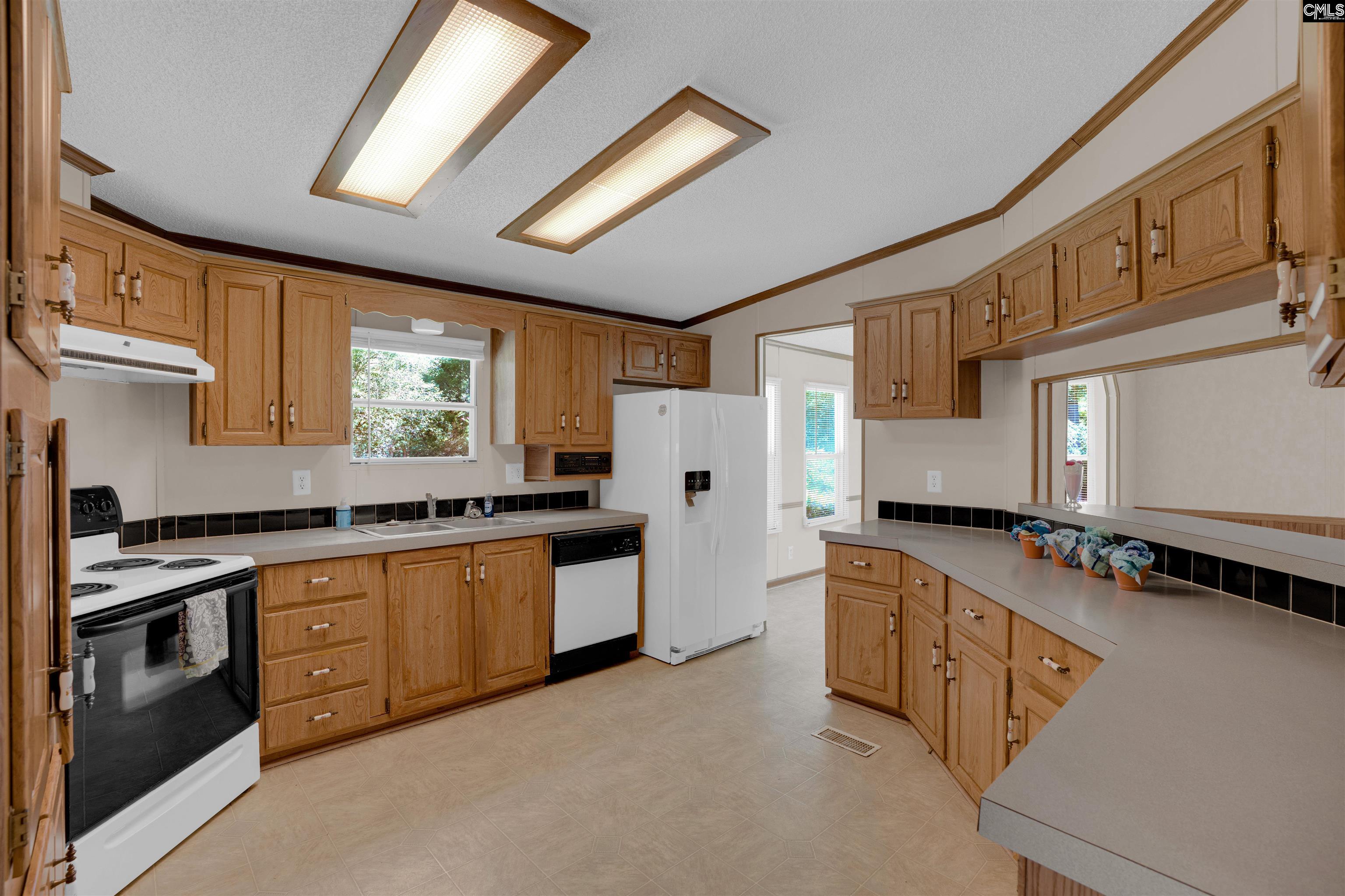 2863 Hood Road Ridgeway, SC 29130