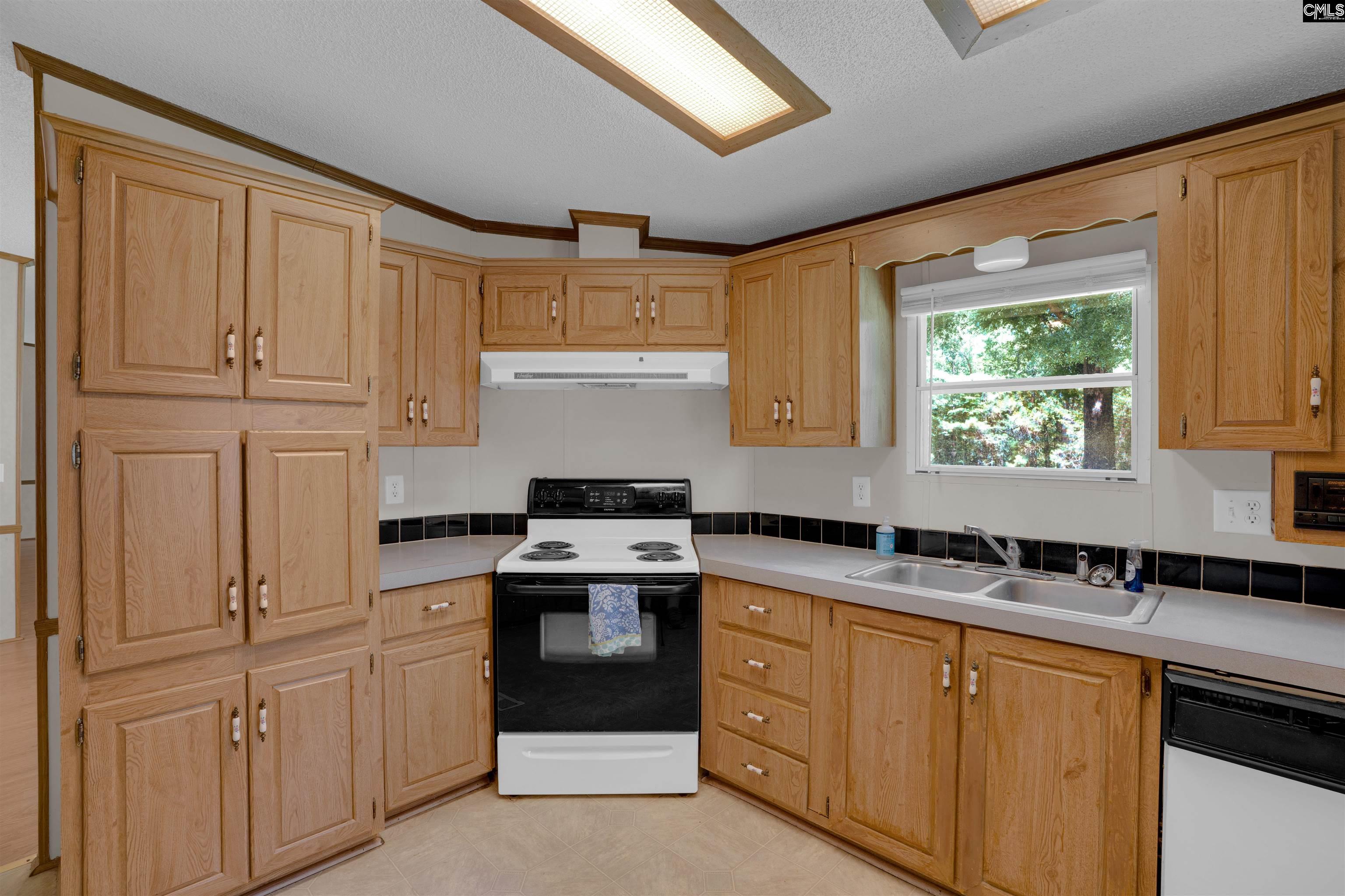 2863 Hood Road Ridgeway, SC 29130