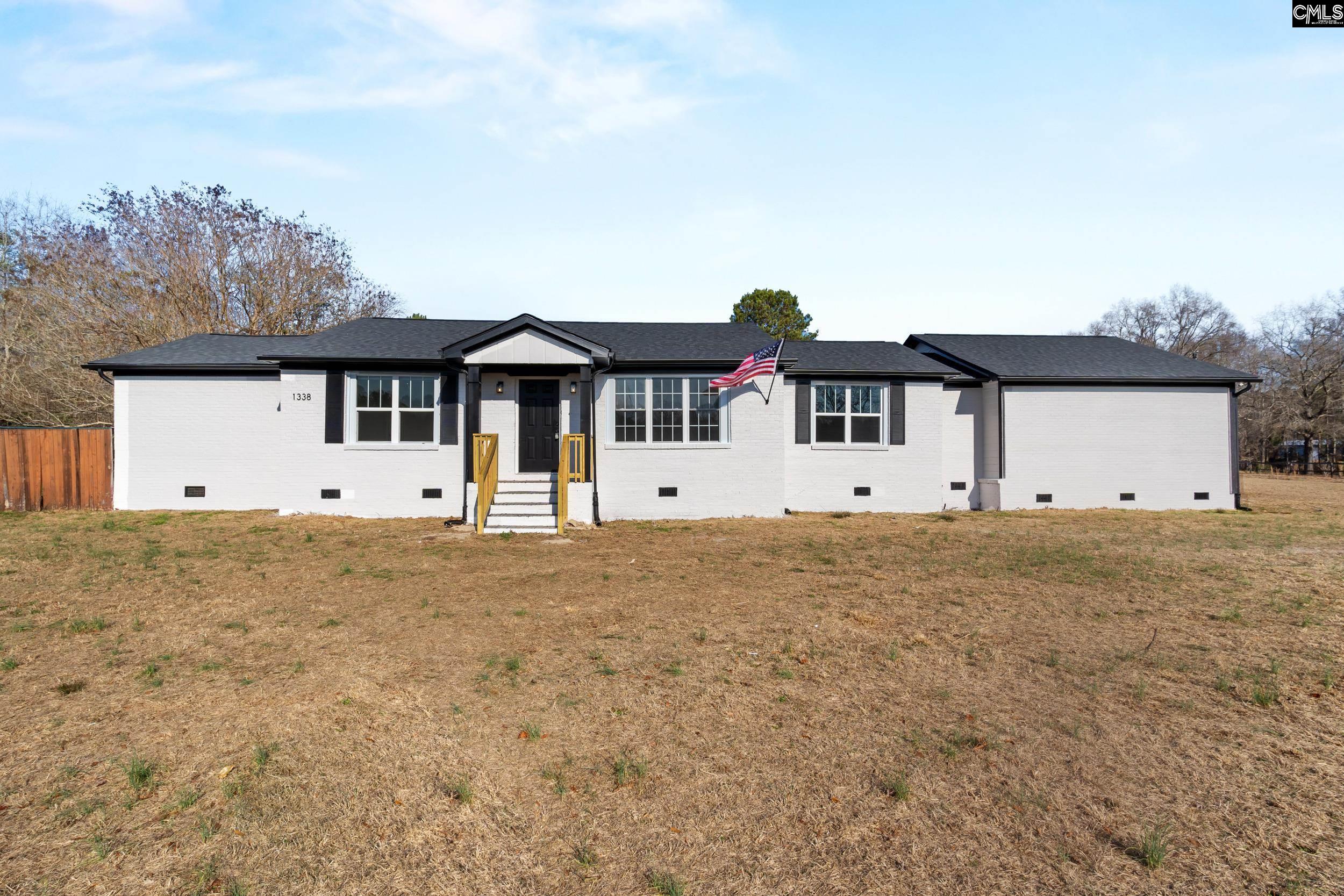 1338 Hornsby Circle