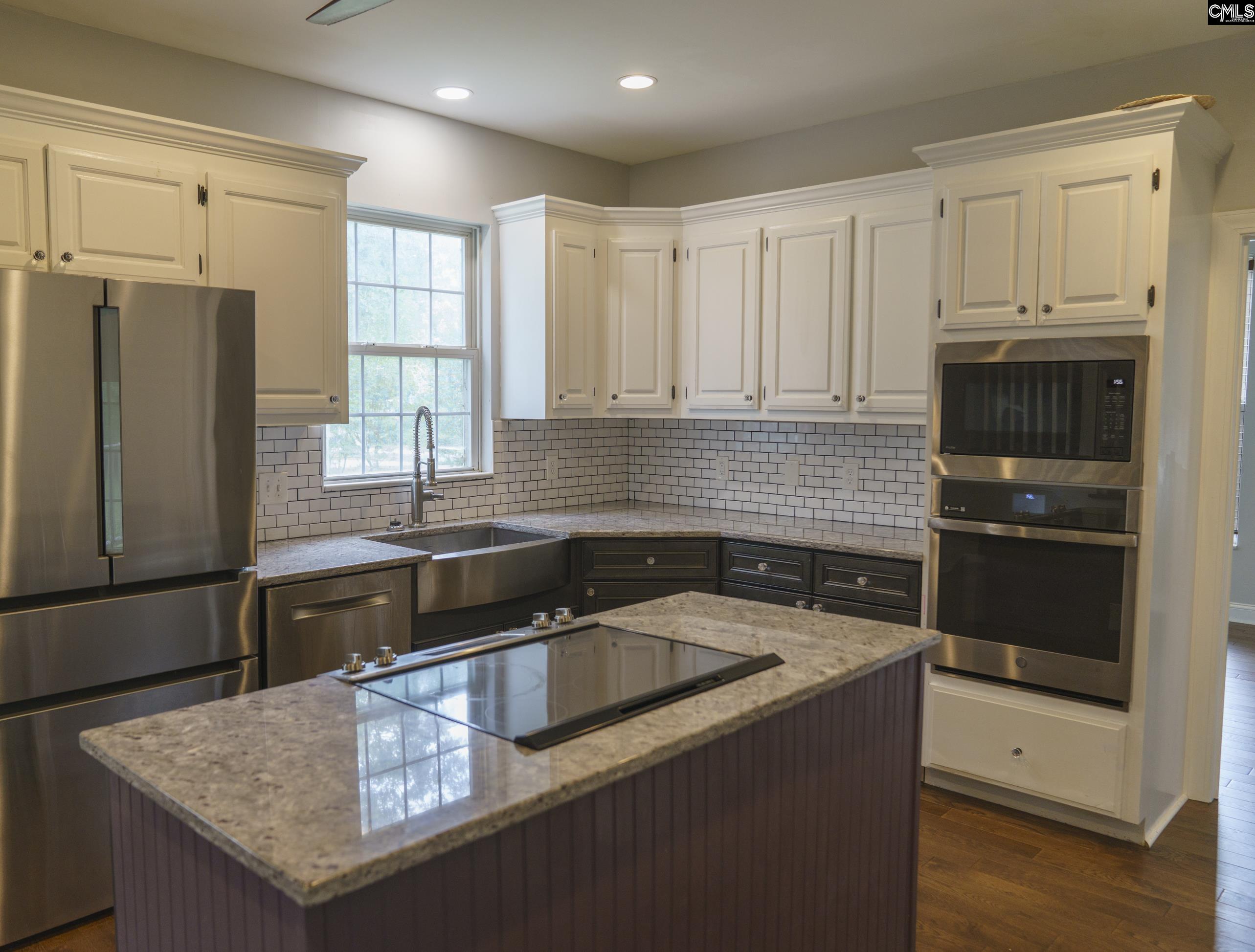 421 Dutchman Shores Circle Chapin, SC 29036-8357