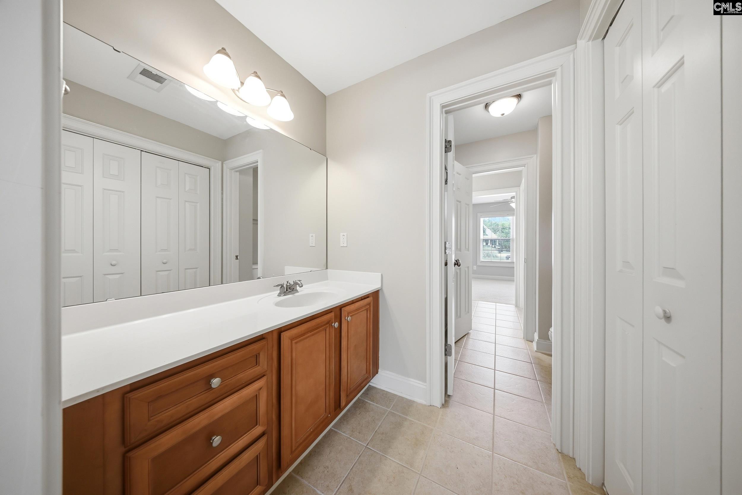 31 Clay Court Chapin, SC 29036