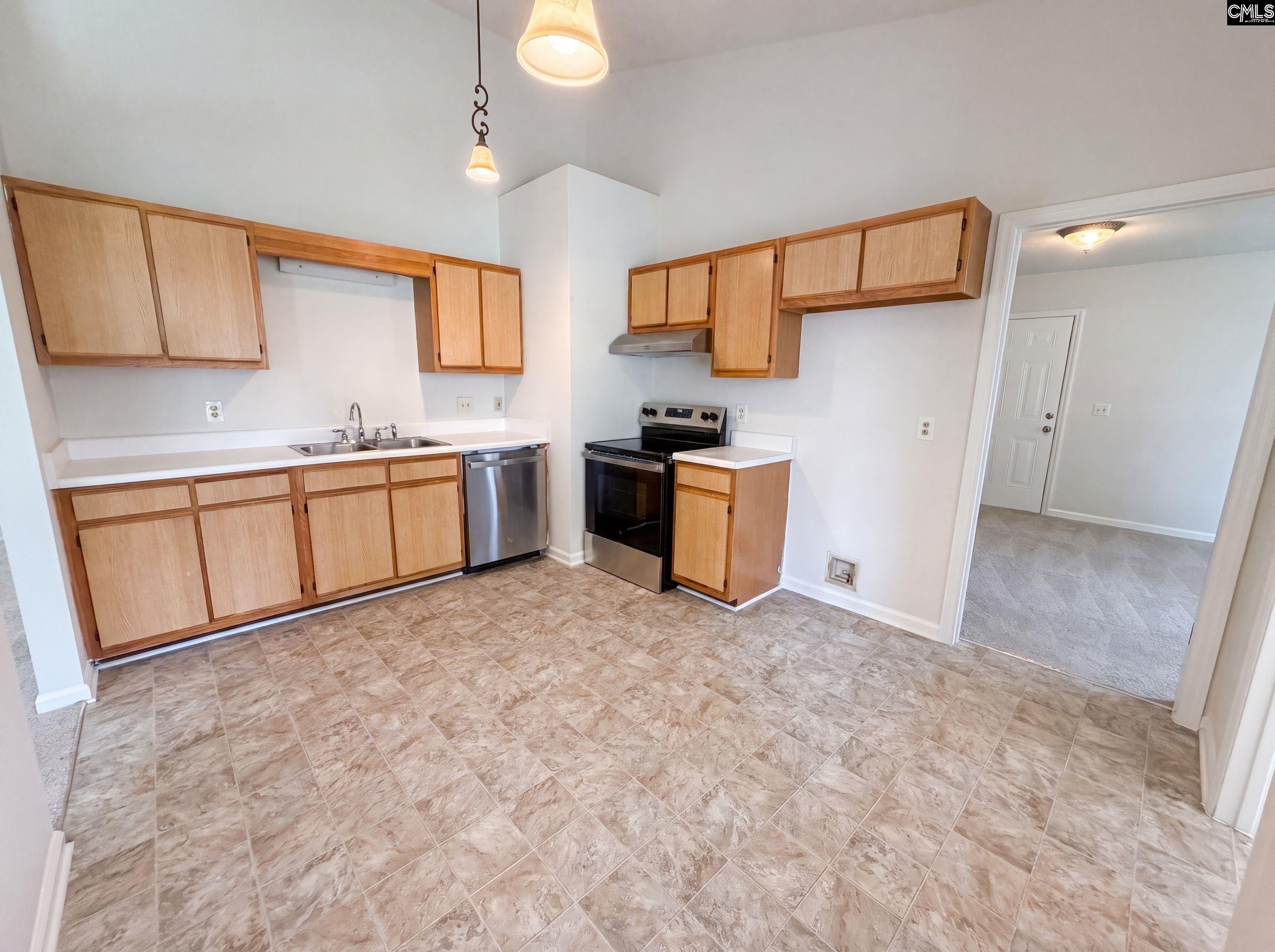 204 N Crossing Drive Columbia, SC 29229