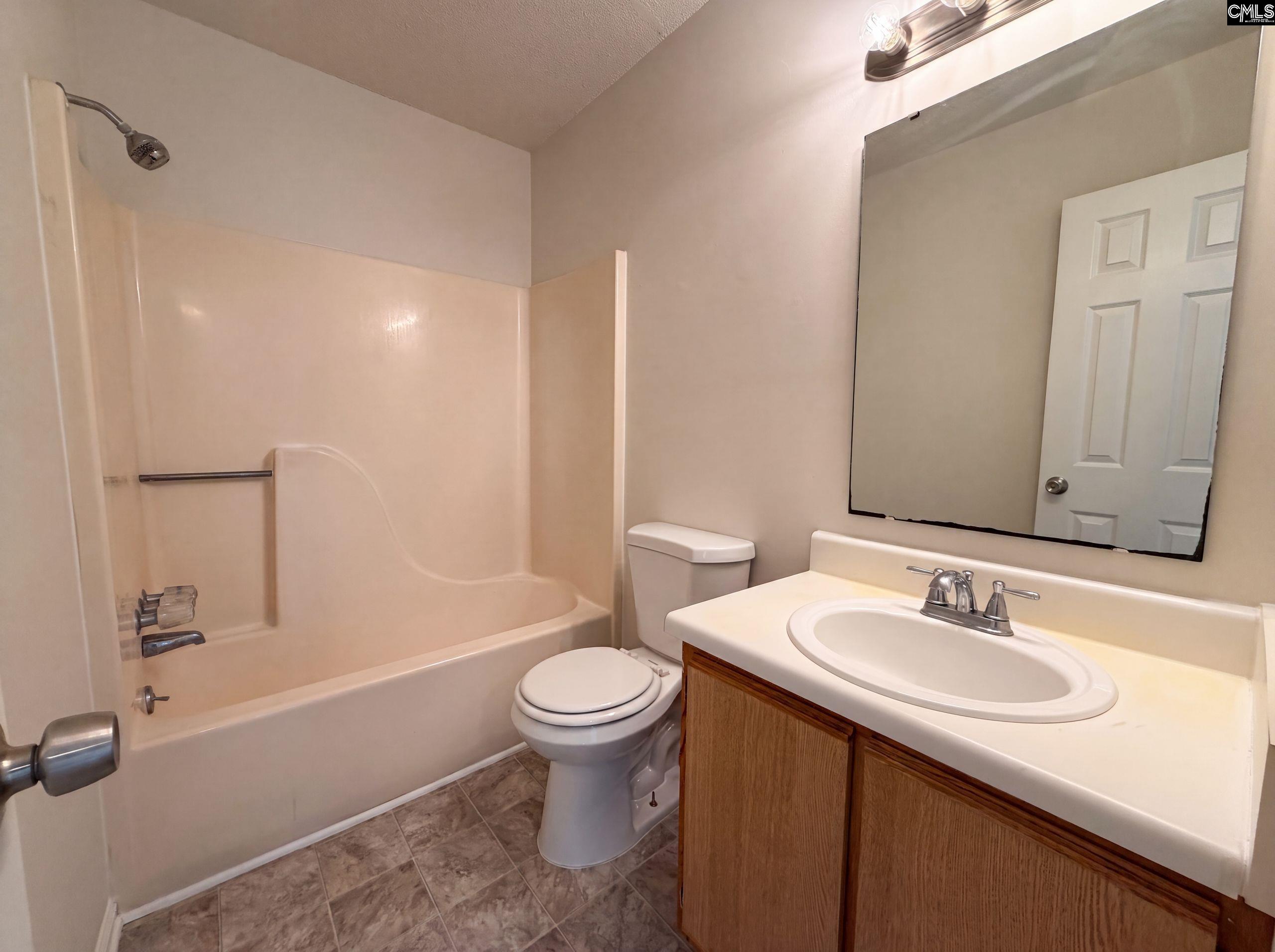 204 N Crossing Drive Columbia, SC 29229