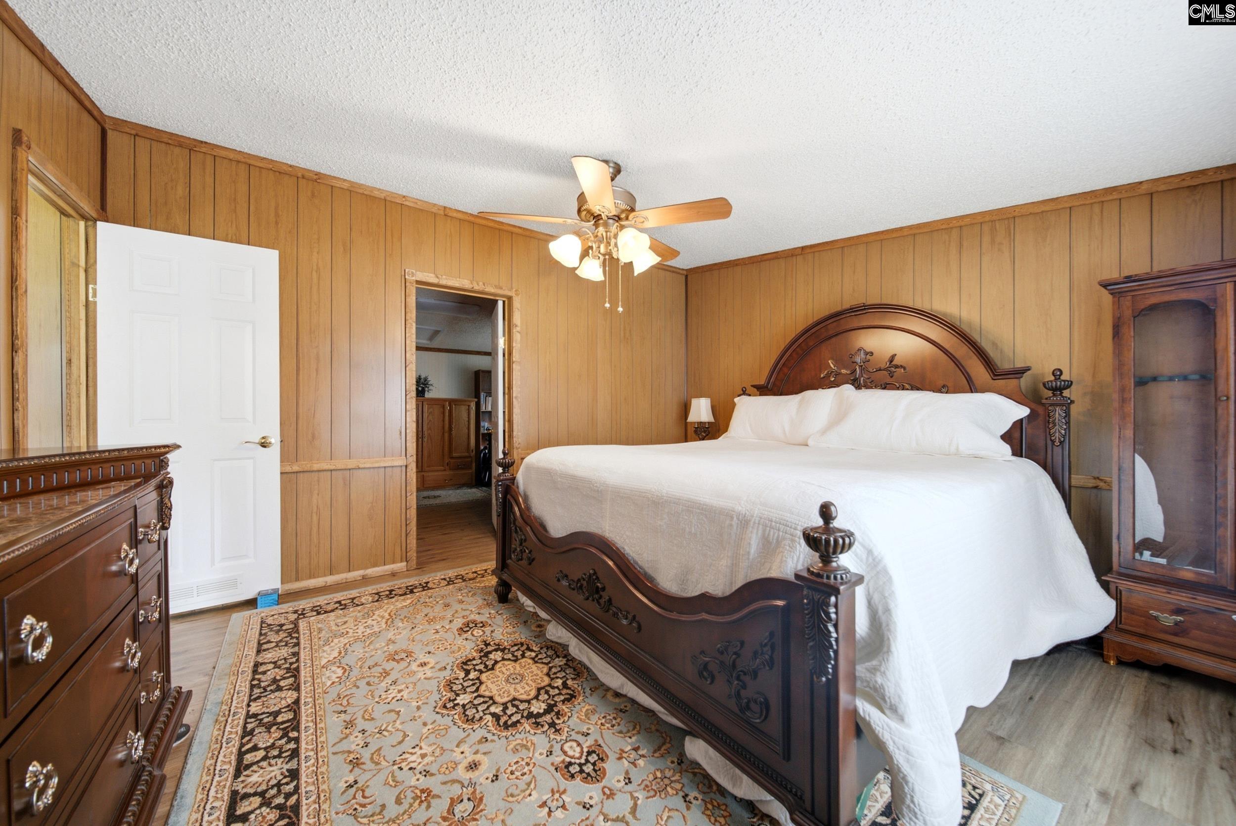 5860 Wessex Drive Wedgefield, SC 29168