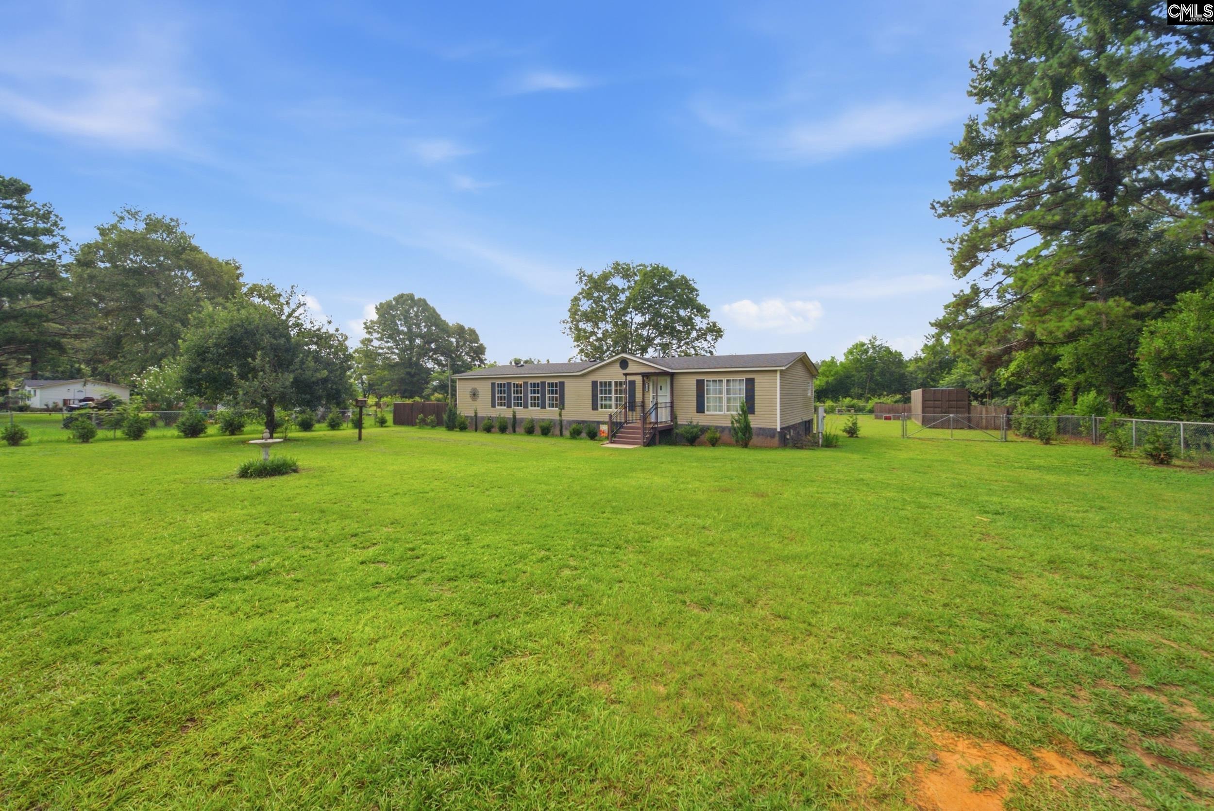 5860 Wessex Drive Wedgefield, SC 29168
