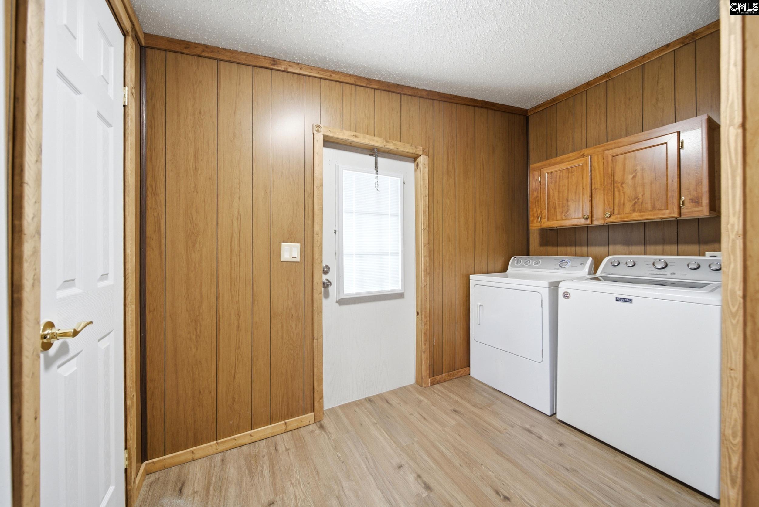 5860 Wessex Drive Wedgefield, SC 29168