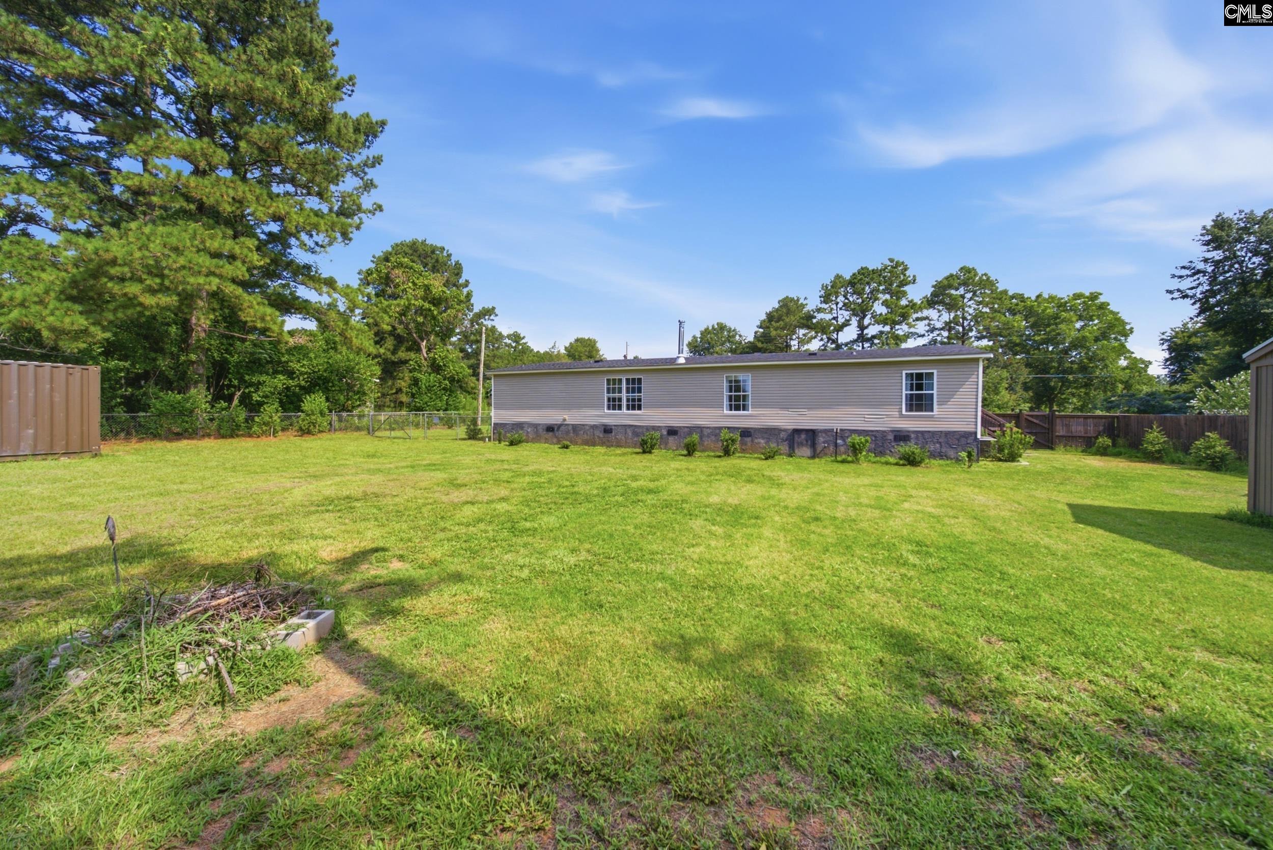 5860 Wessex Drive Wedgefield, SC 29168