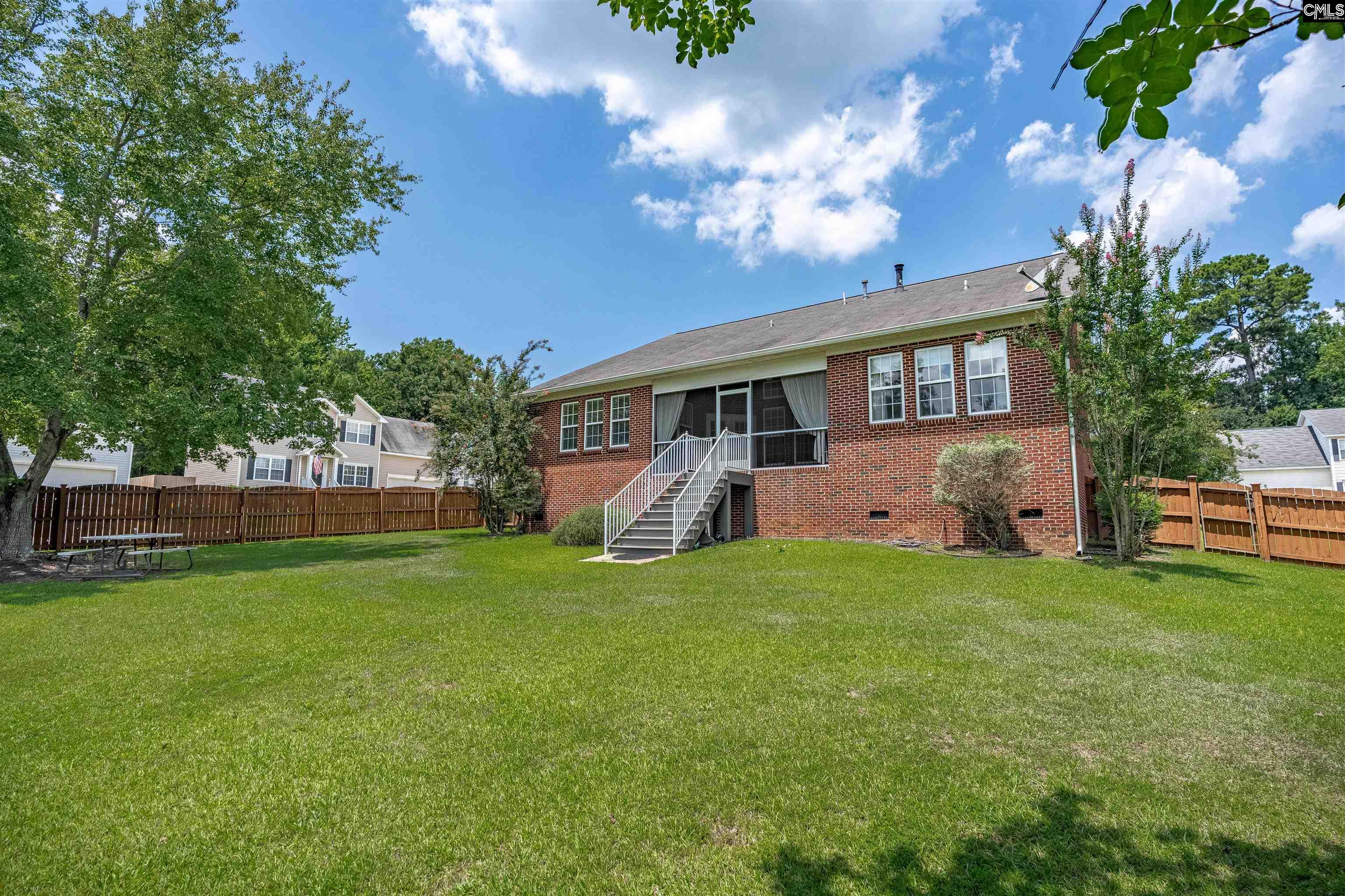 425 Keowee Drive